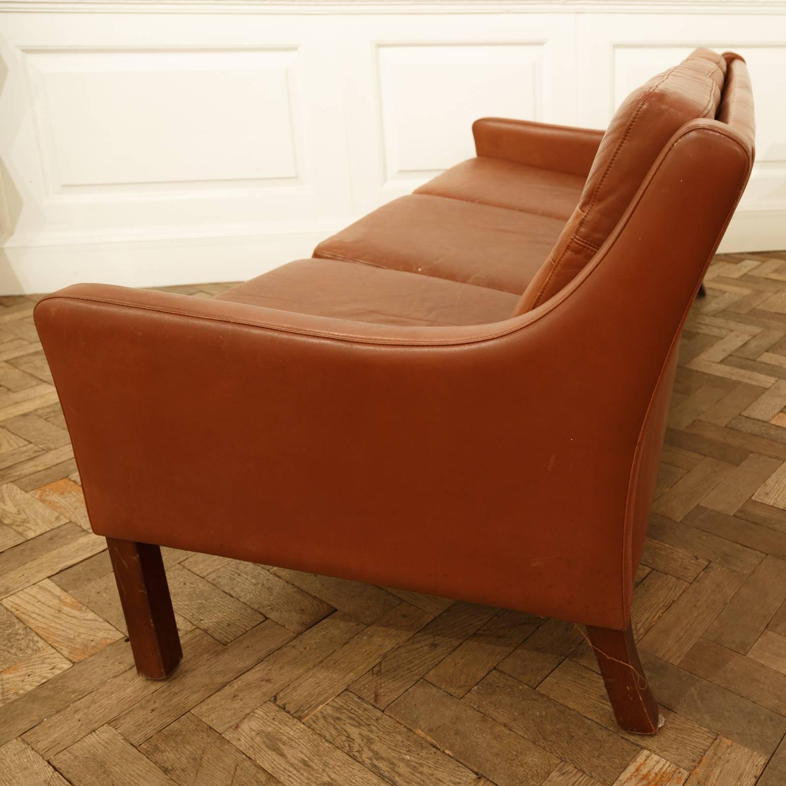 1960s Cognac Leather Sofa after Børge Mogensen, 2213 In Excellent Condition In London, GB