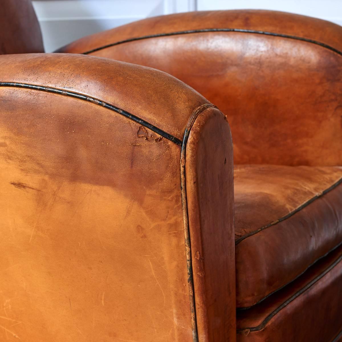 Pair of 1930s Leather Club Chairs 2