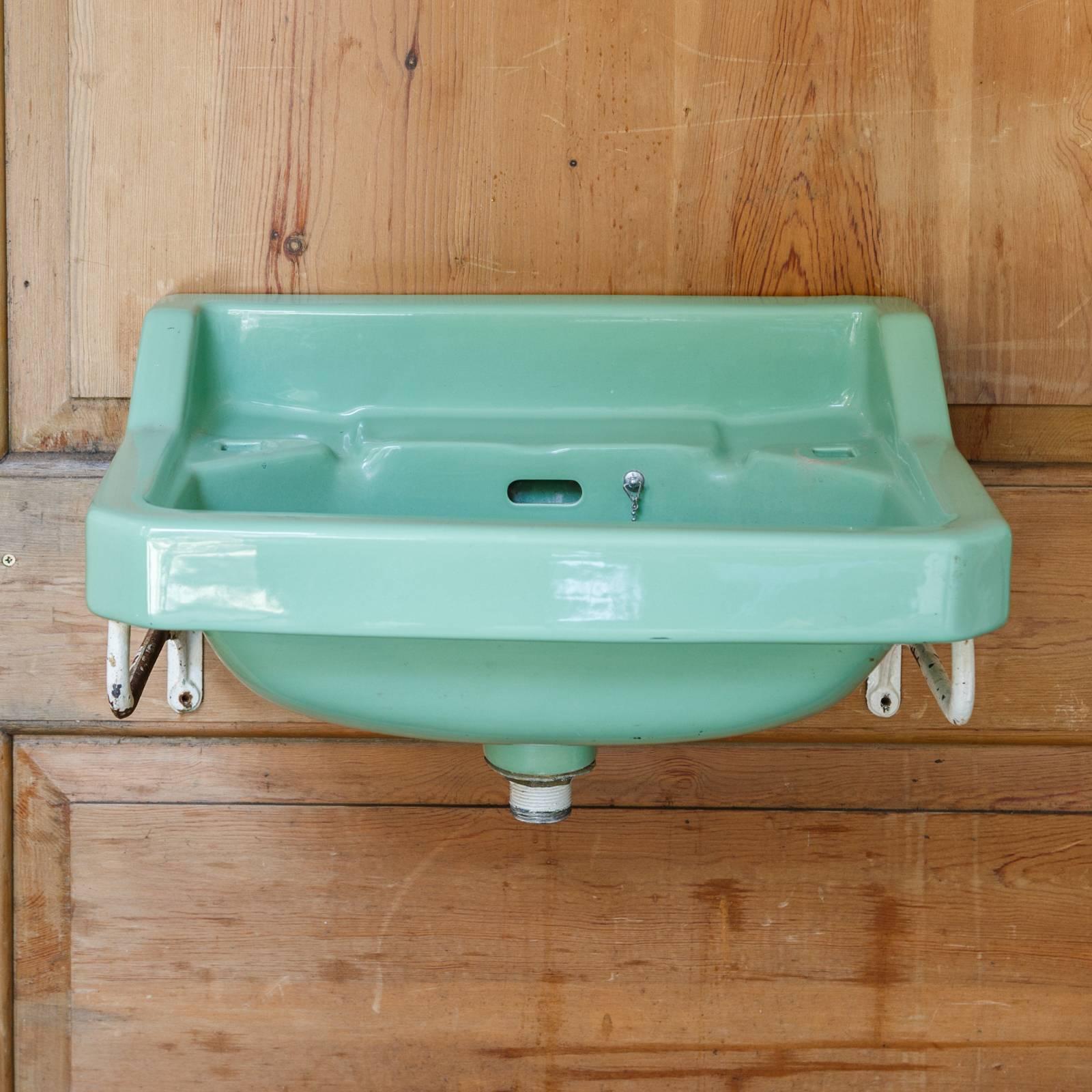 English 'Latona' Avocado Bathroom Suite