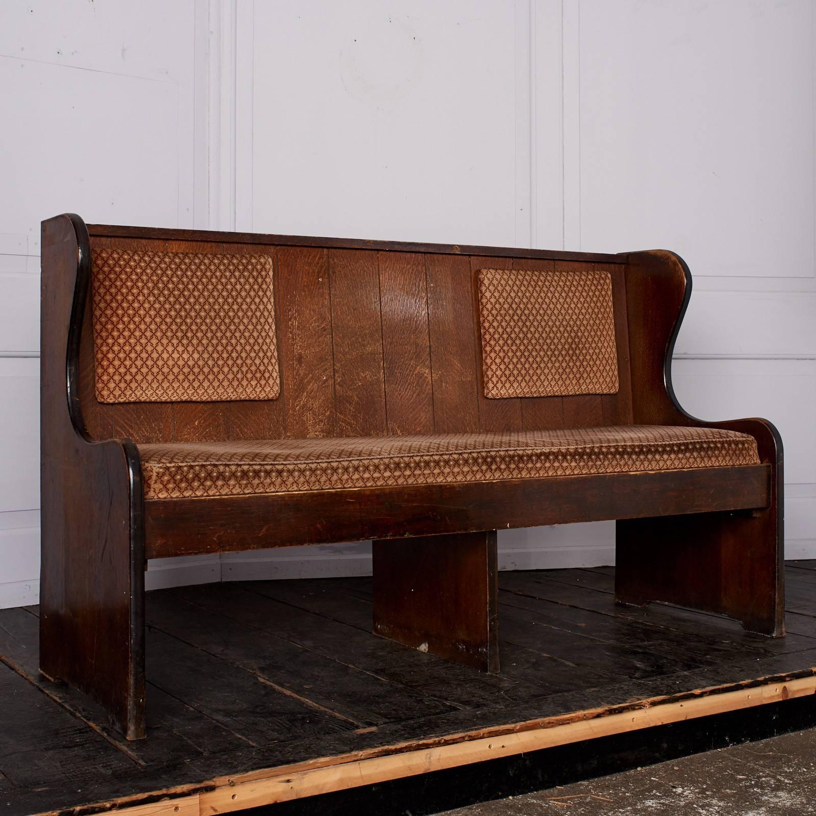 Quarter Sawn Oak Upholstered Pew In Good Condition In London, GB