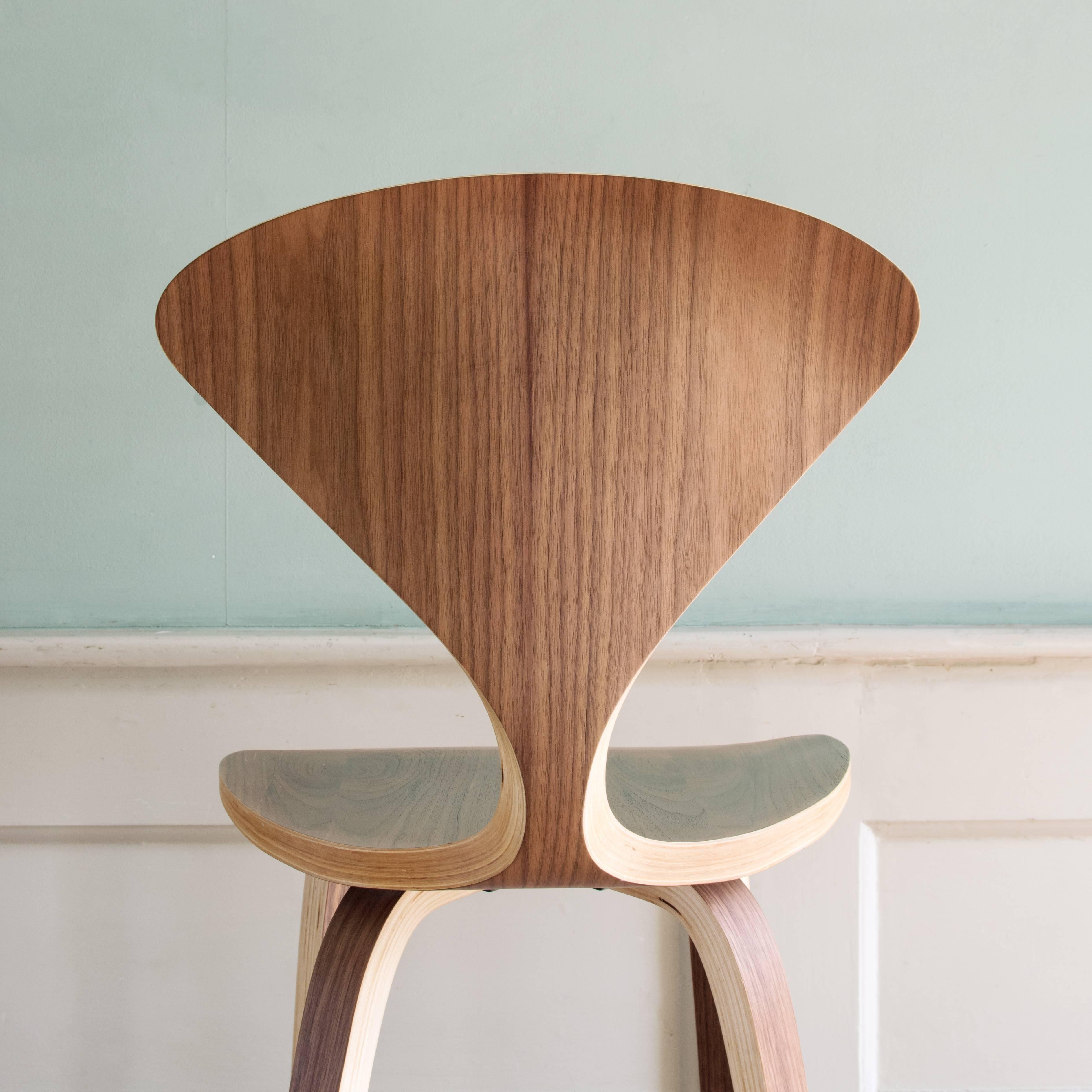 Bentwood Barstools In Good Condition In London, GB