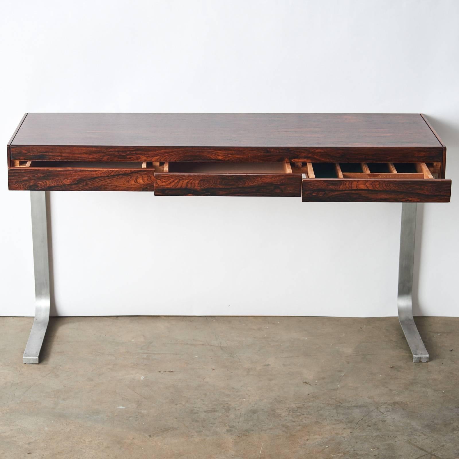 'Planar' Console Table by Robert Heritage 1