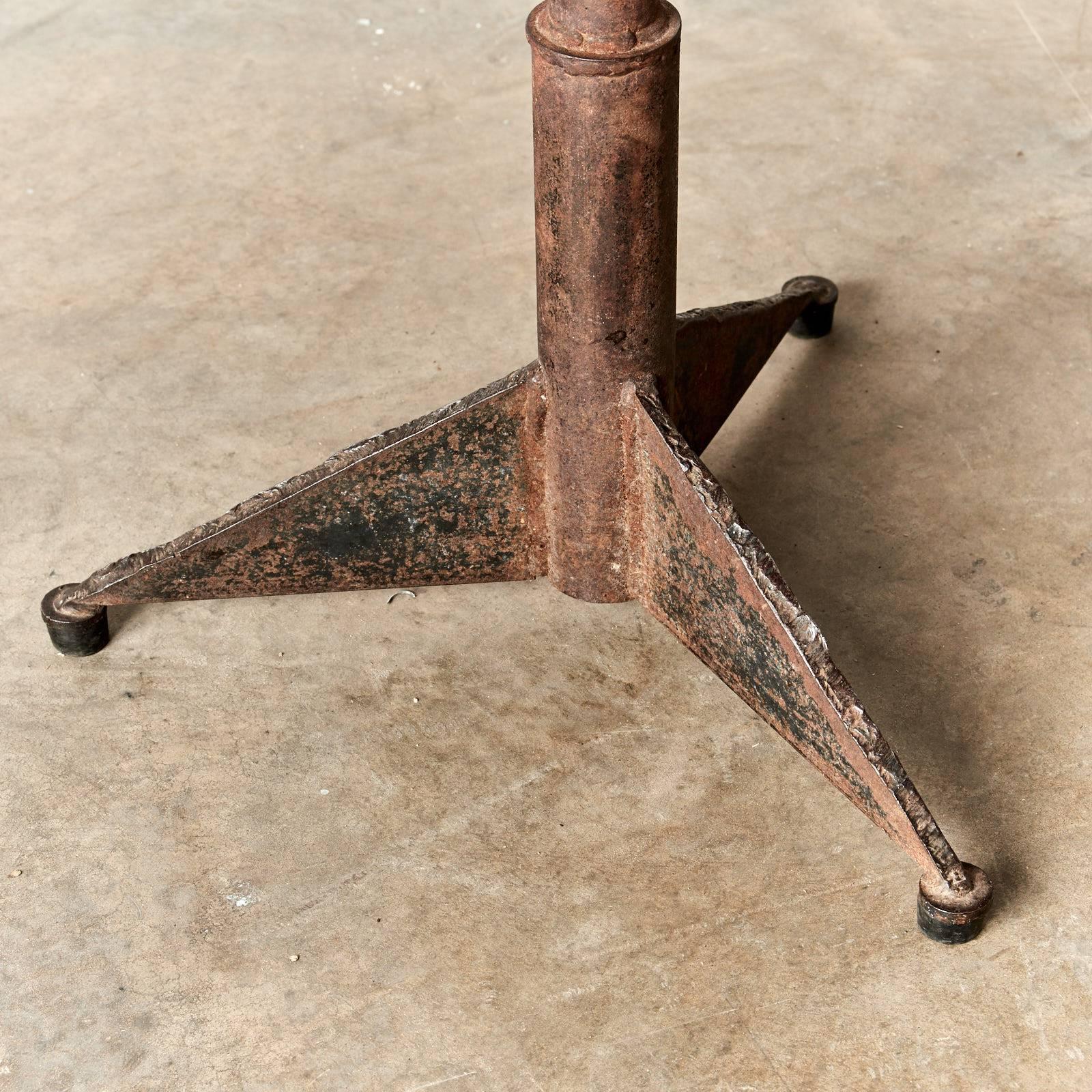 Oak Parquet de Versailles Topped Table In Distressed Condition In London, GB