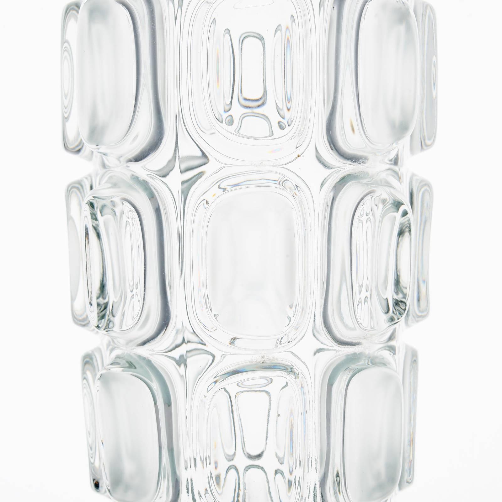 Vase en verre transparent de Frantisek Vizner pour SkLO, 1968.
