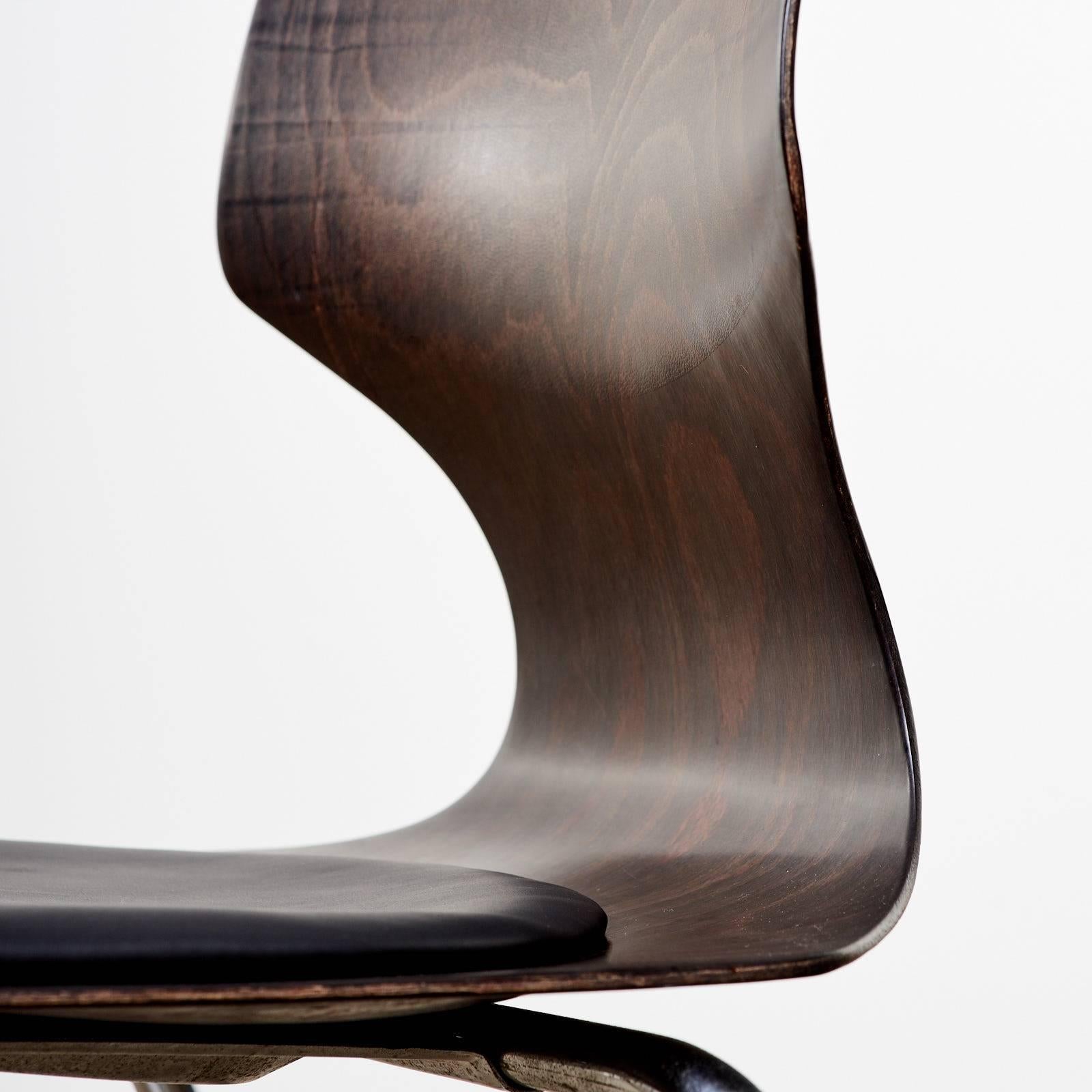1960s Flötotto Pagwood and Leather Dining Chair In Excellent Condition In London, GB