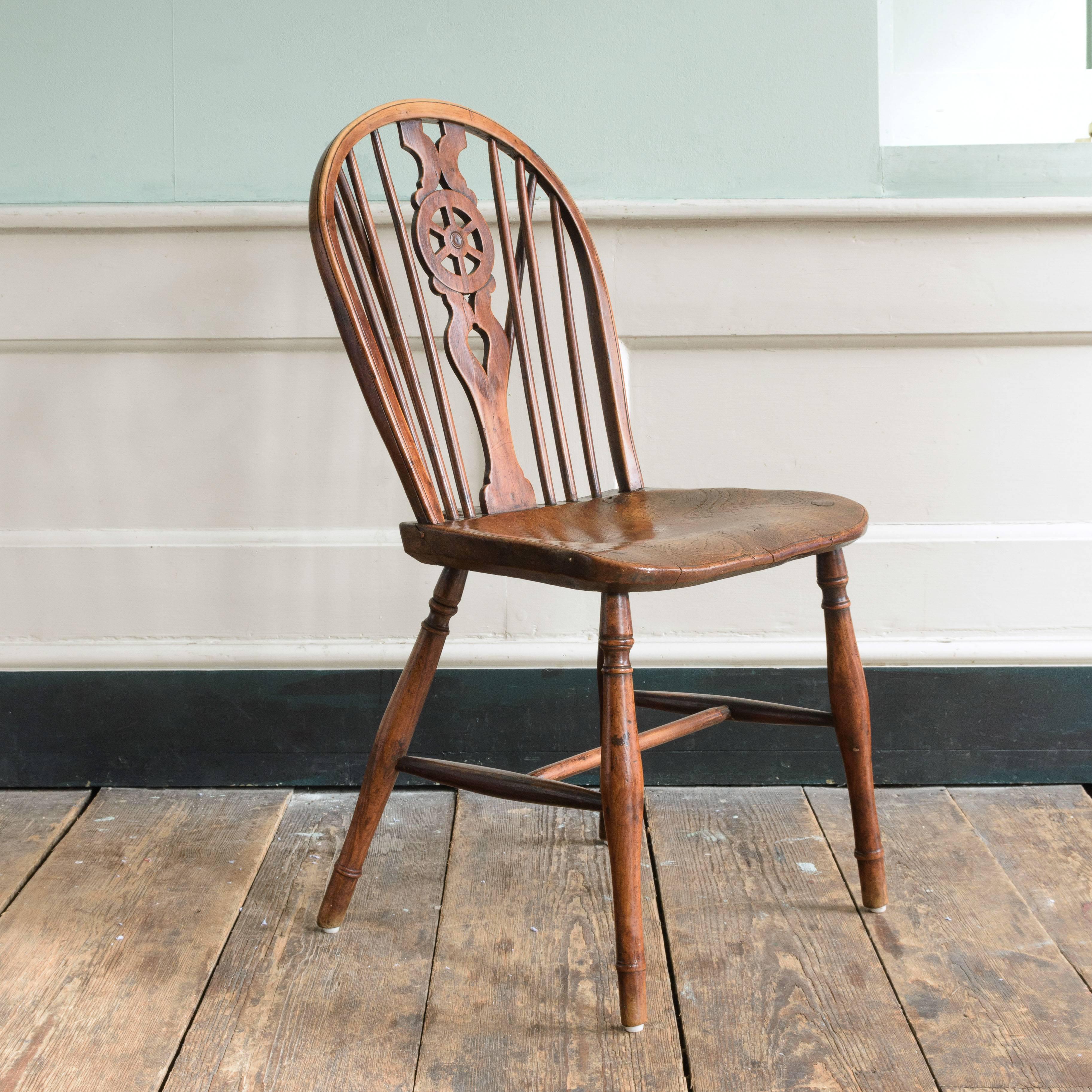 Matched Set of Seven Buckinghamshire Wheel-Back Windsor Chairs 5