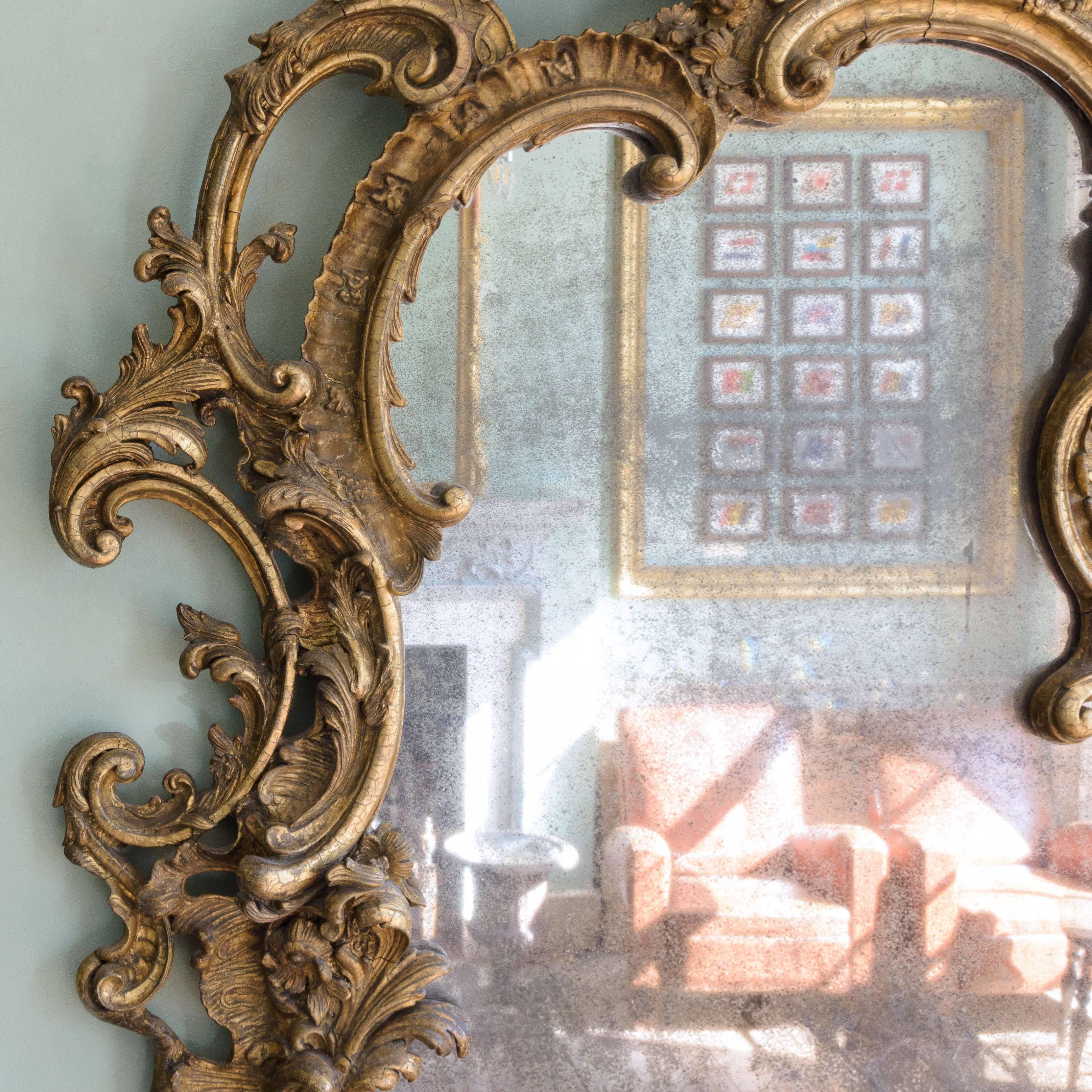Large Nineteenth Century English Rococo Revival Wall Mirror In Good Condition In London, GB