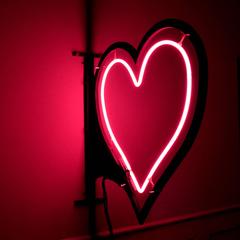 Neon Love Heart