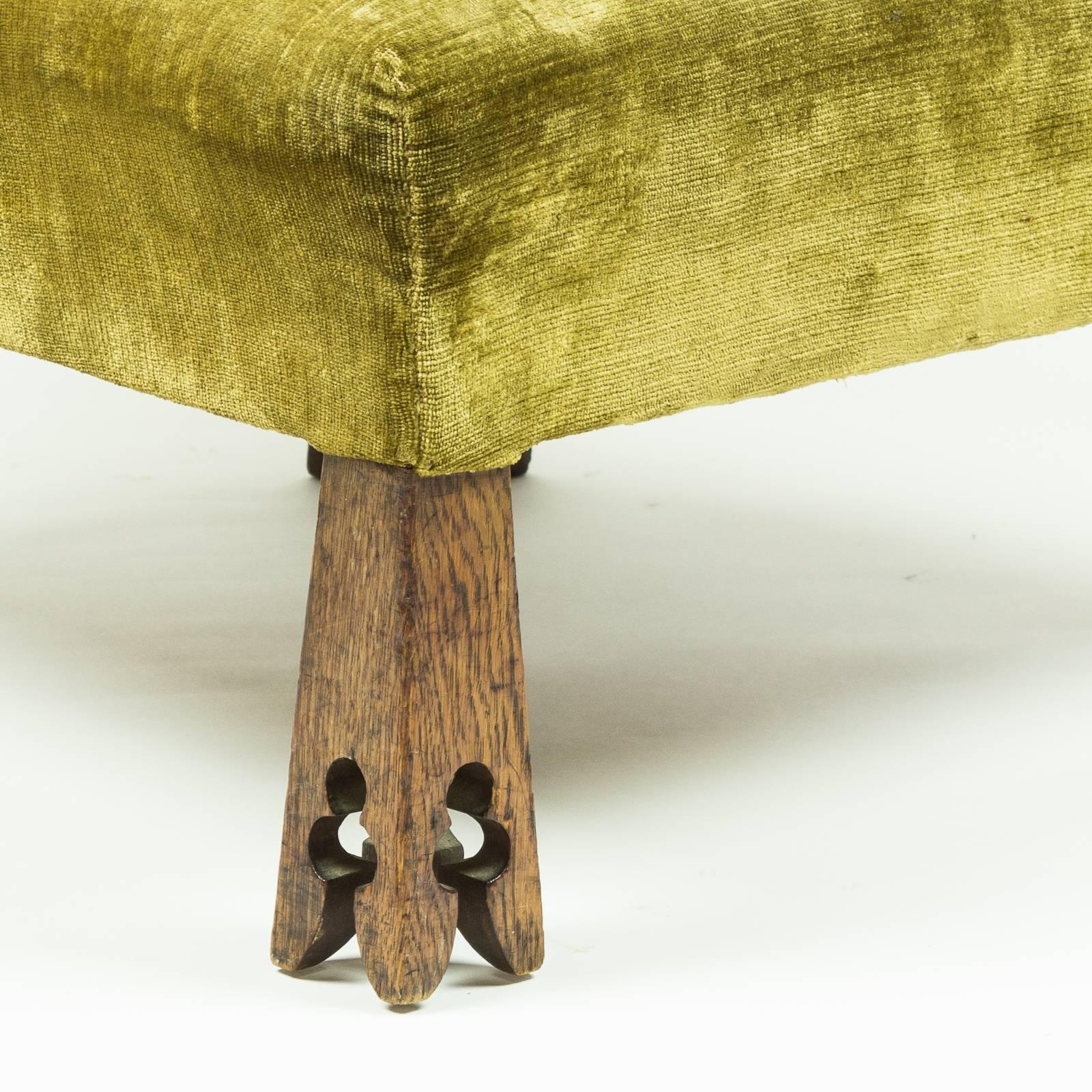 Oak Arts and Crafts 'Prie Dieu' Chair