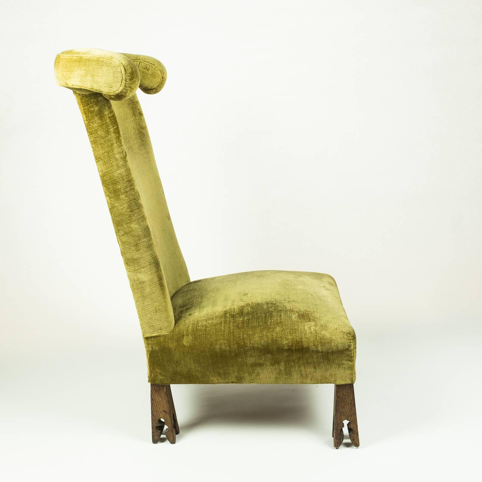 British Arts and Crafts 'Prie Dieu' Chair