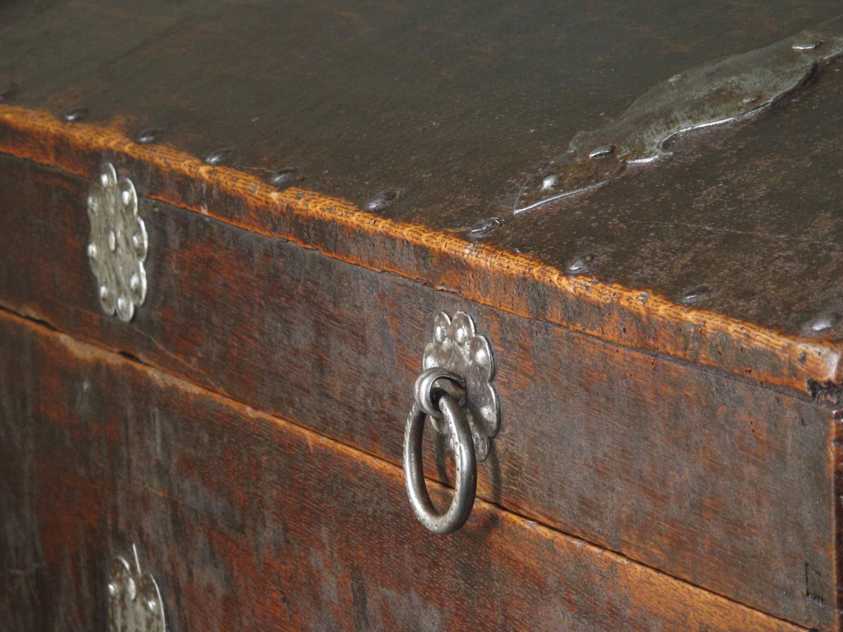 18th Century Continental Oak Chest 1