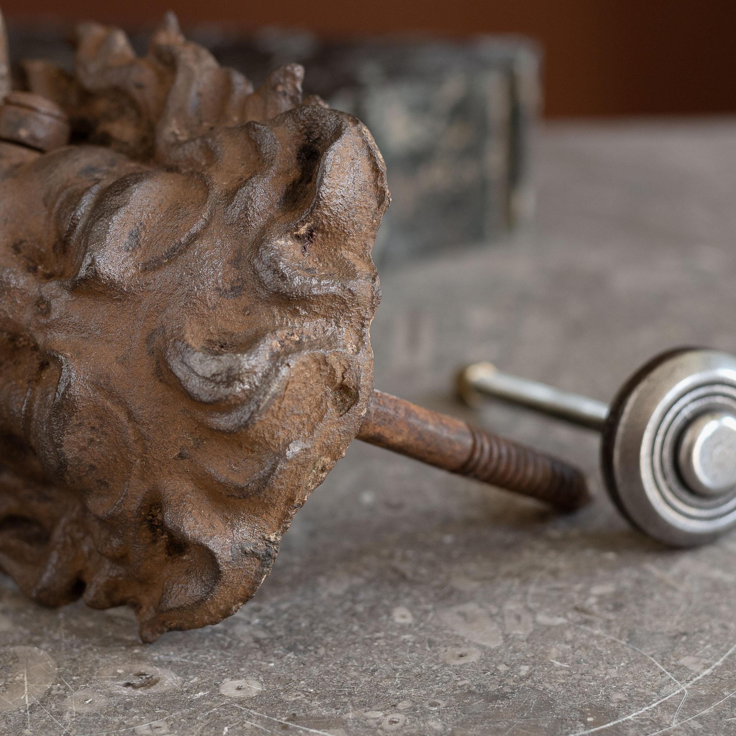 George III Wrought and Cast Iron Door Knocker For Sale 3
