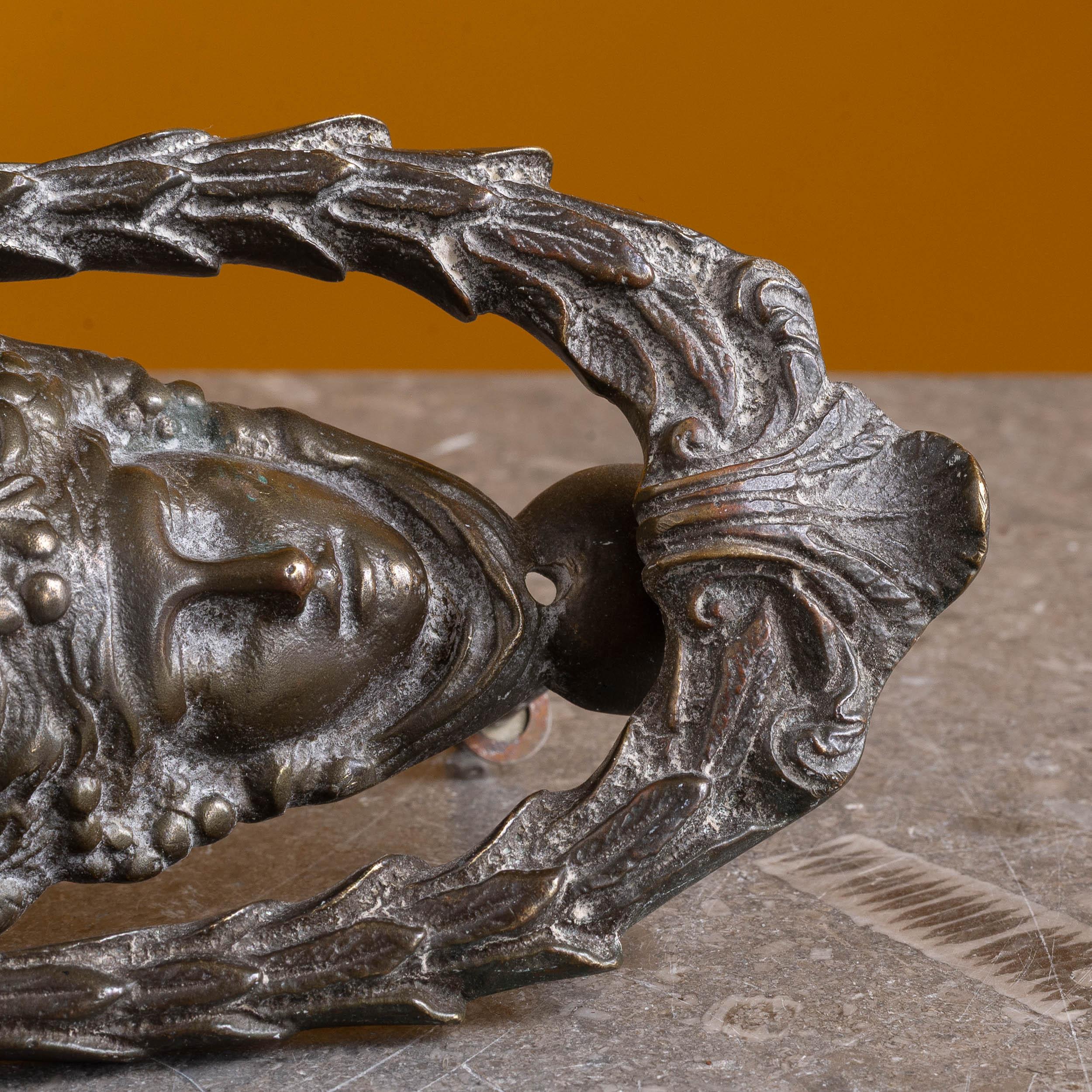 Antique Neo-Classical Brass Door Knocker In Good Condition For Sale In London, GB