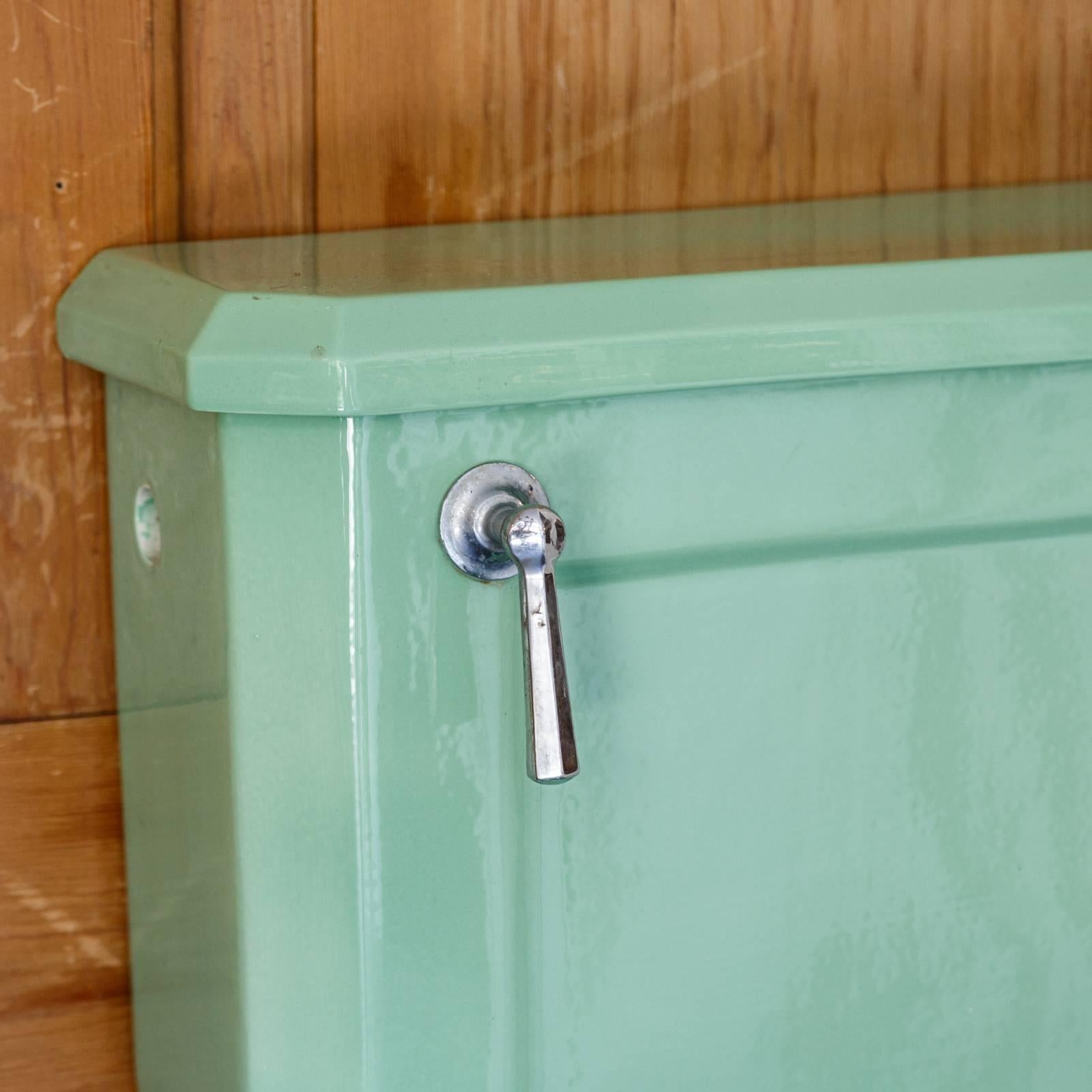 Porcelain 'Latona' Avocado Bathroom Suite