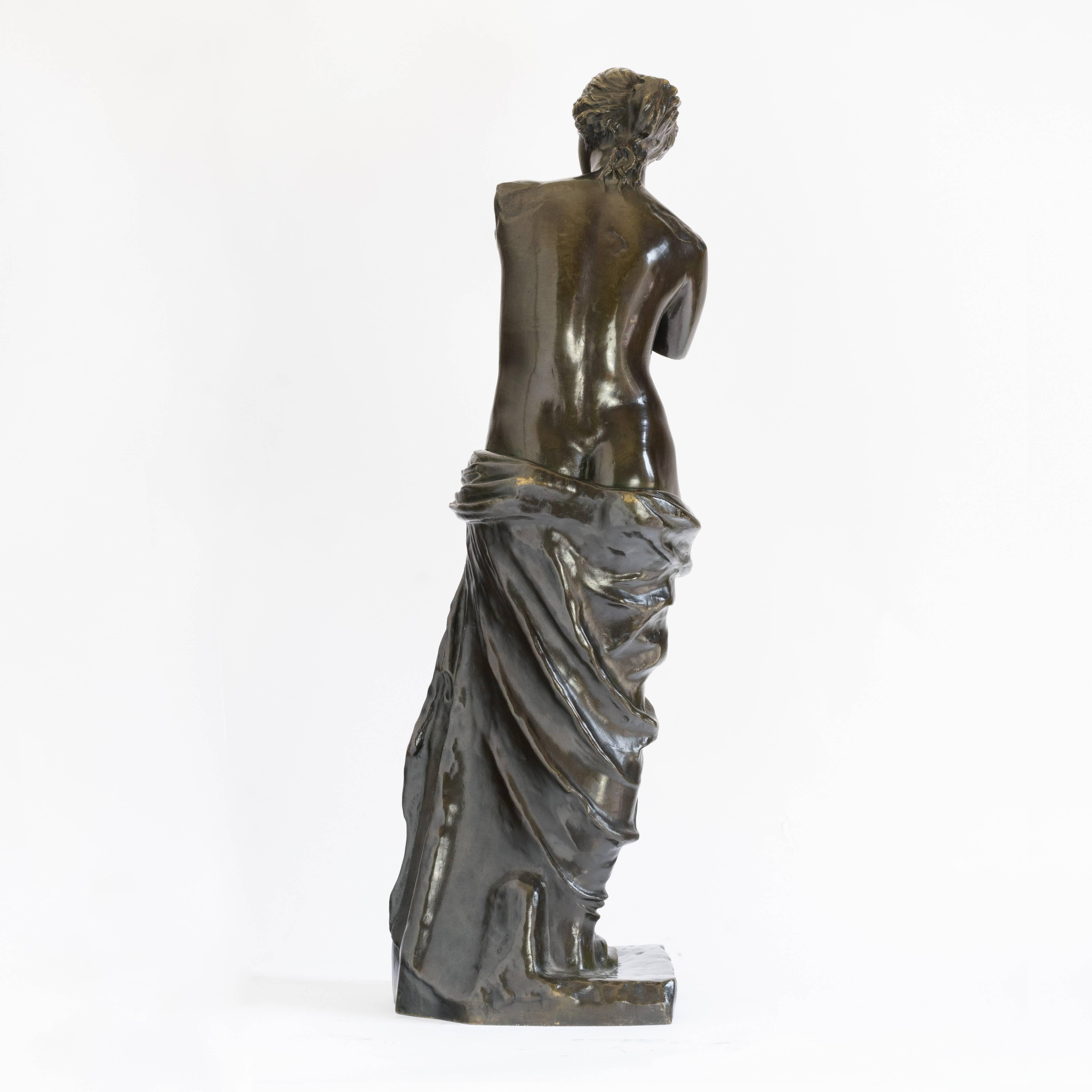bronze venus de milo statue