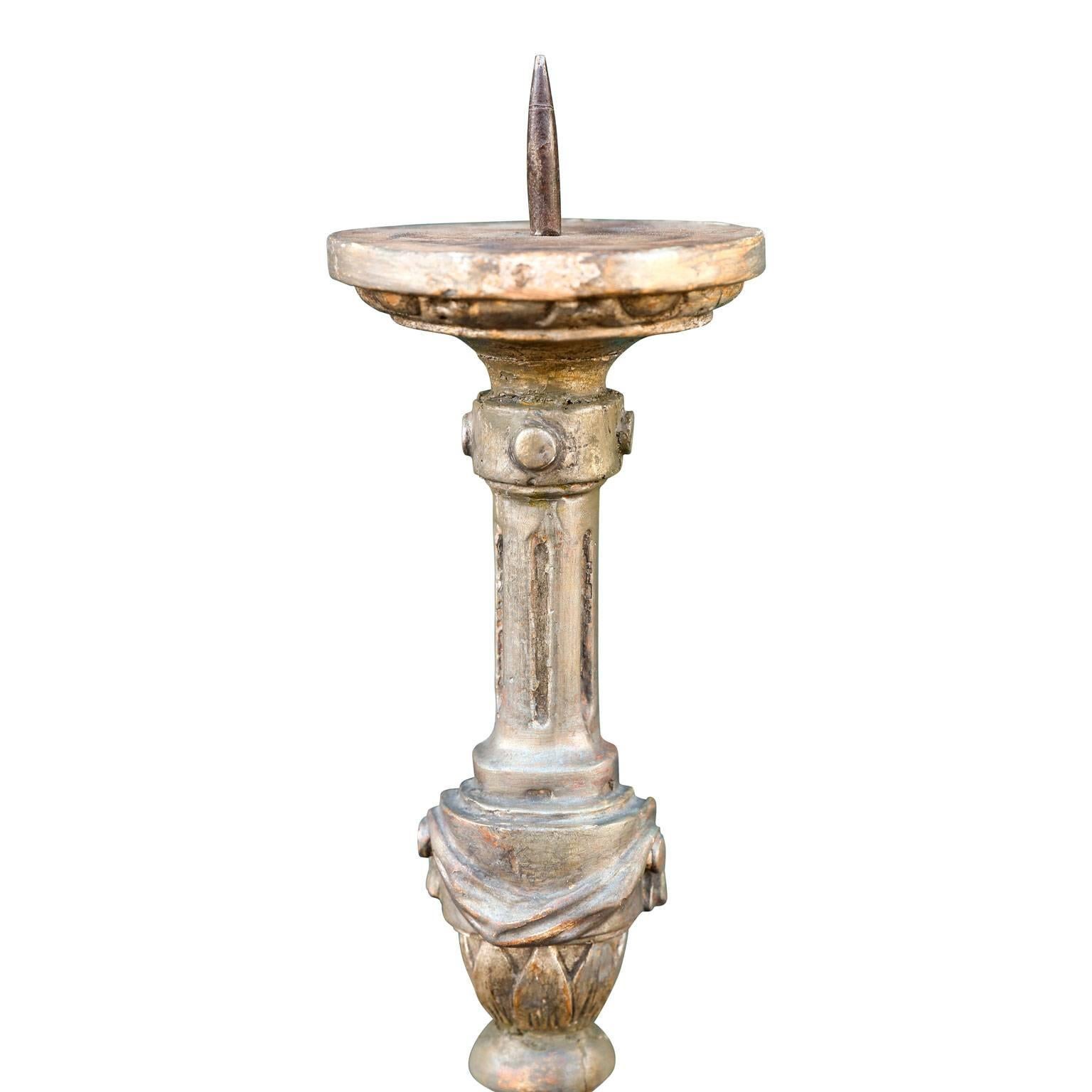 Early 19th century French giltwood one-sided candlestick carved in the neoclassical style.