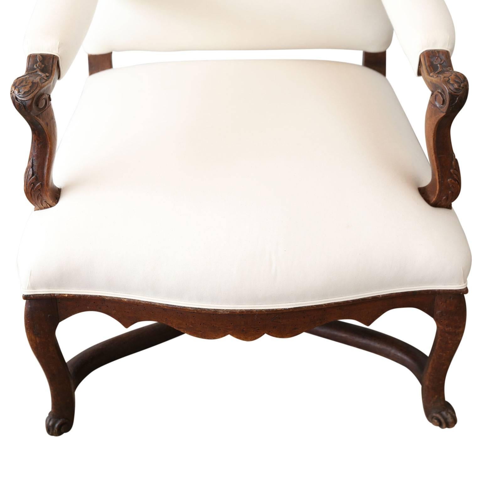 Hand-Carved 18th Century Régence Fauteuil