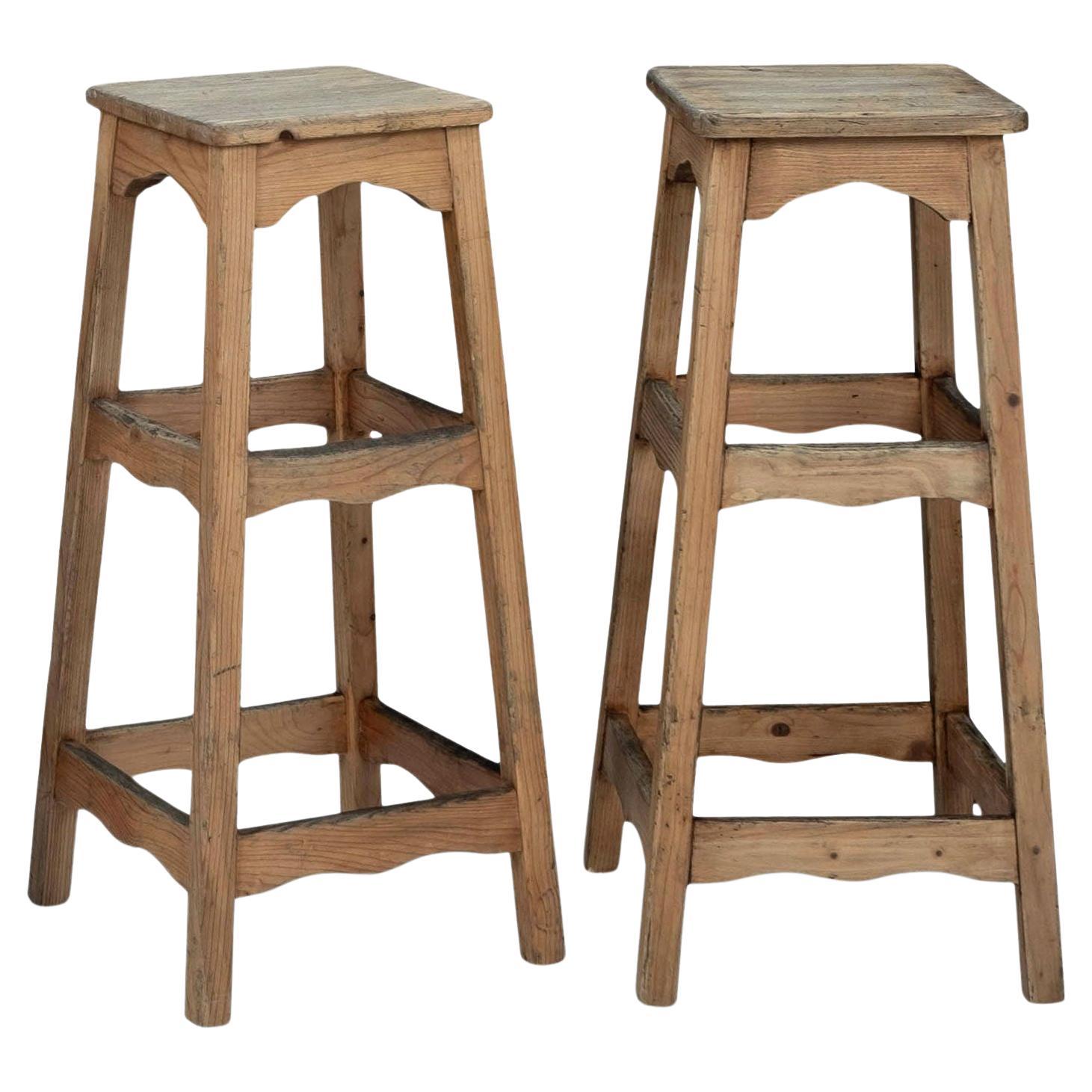 Pair of Vintage Counterstools or Barstools For Sale