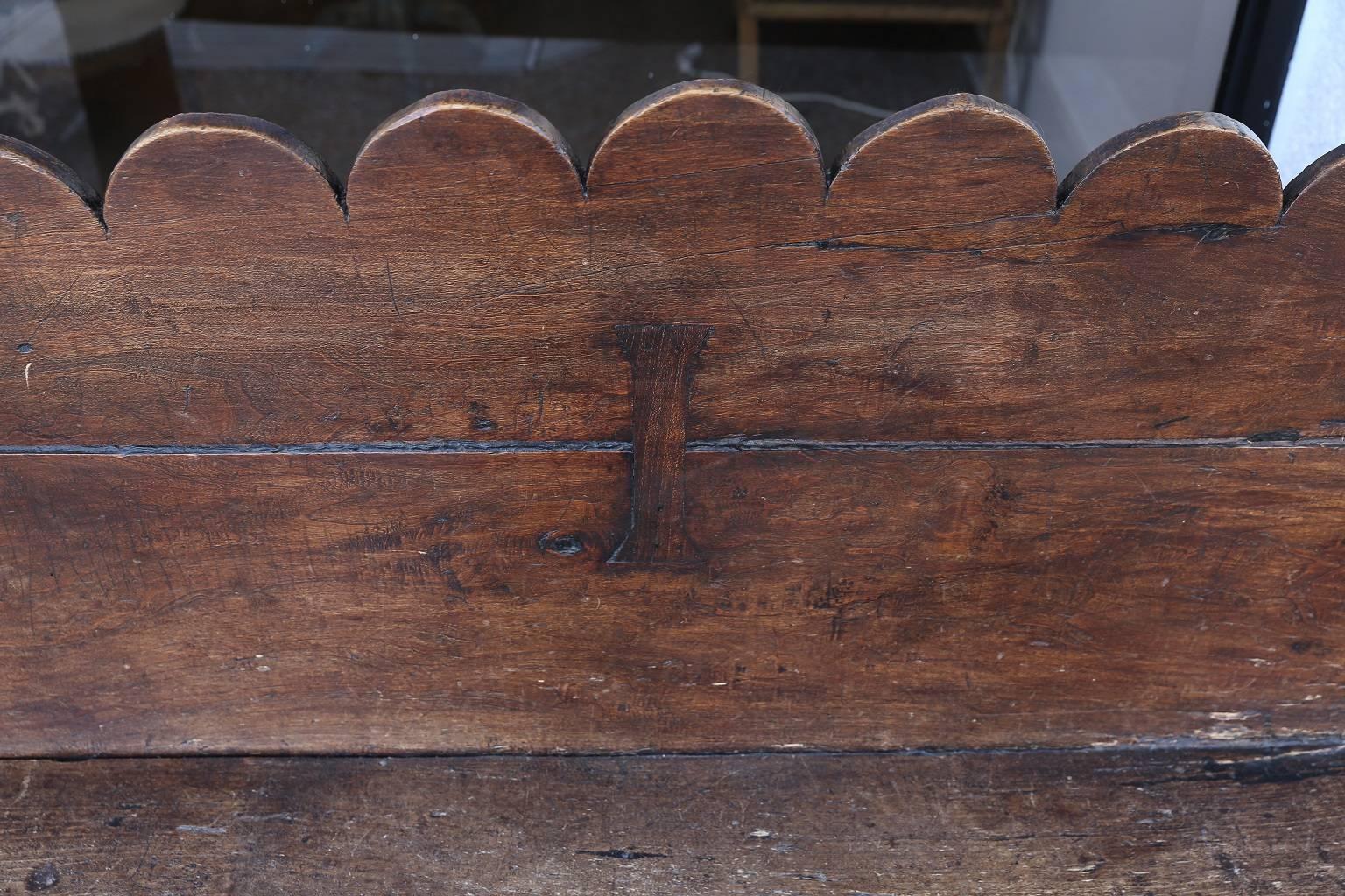 Carved Early 18th Century Italian Chestnut Bench