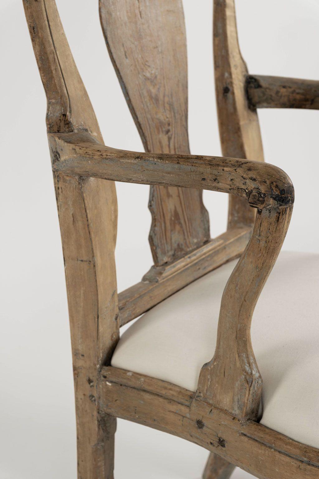 Sillón rococó sueco pintado del siglo XVIII en venta 2