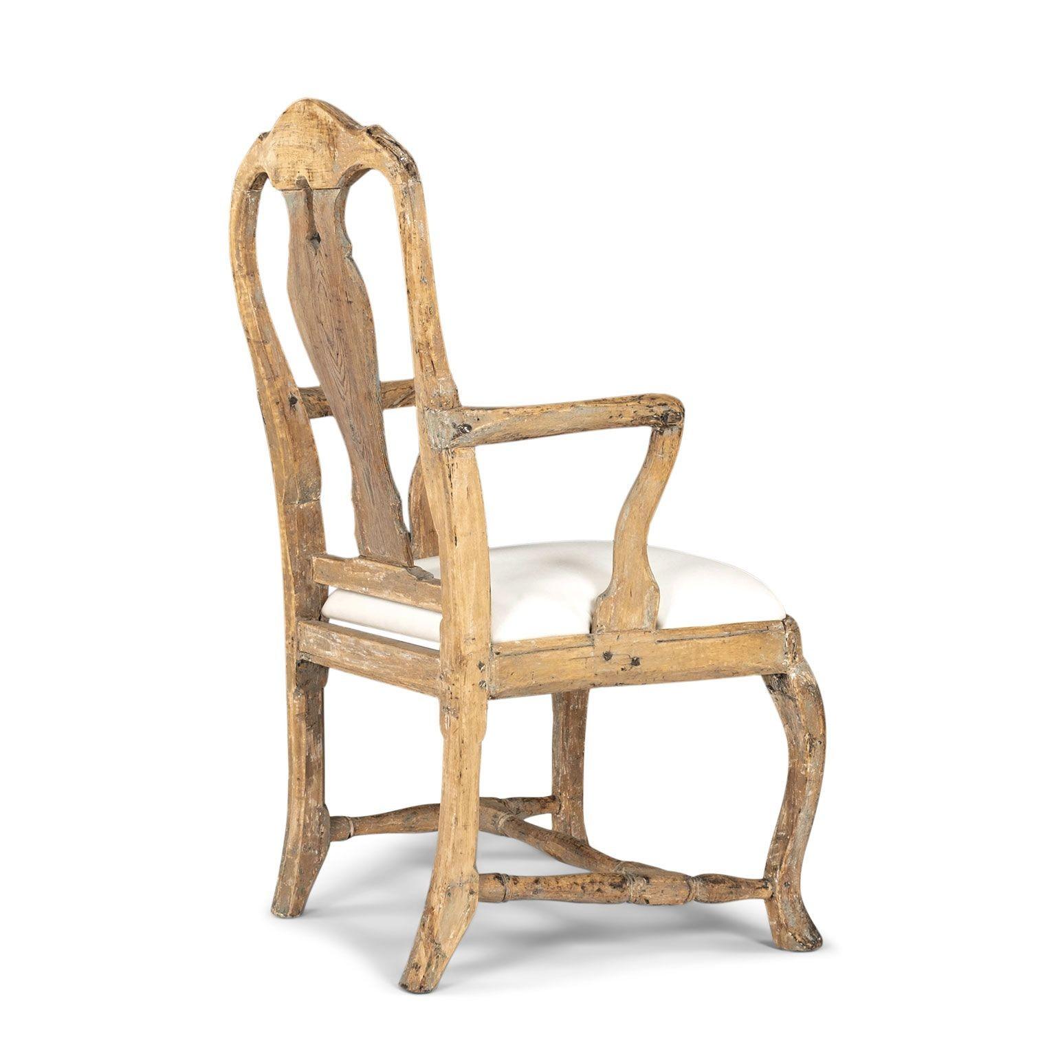 Sillón rococó sueco pintado del siglo XVIII en venta 4