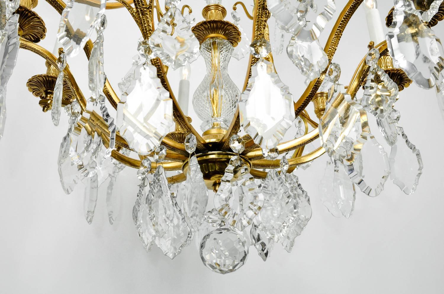 Antique French Cut Crystal Eight-Arm Brass Frame Chandelier 4