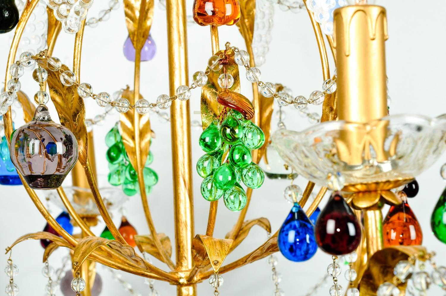 Vintage Venetian Crystal Fruits Design Chandelier In Excellent Condition In Tarry Town, NY