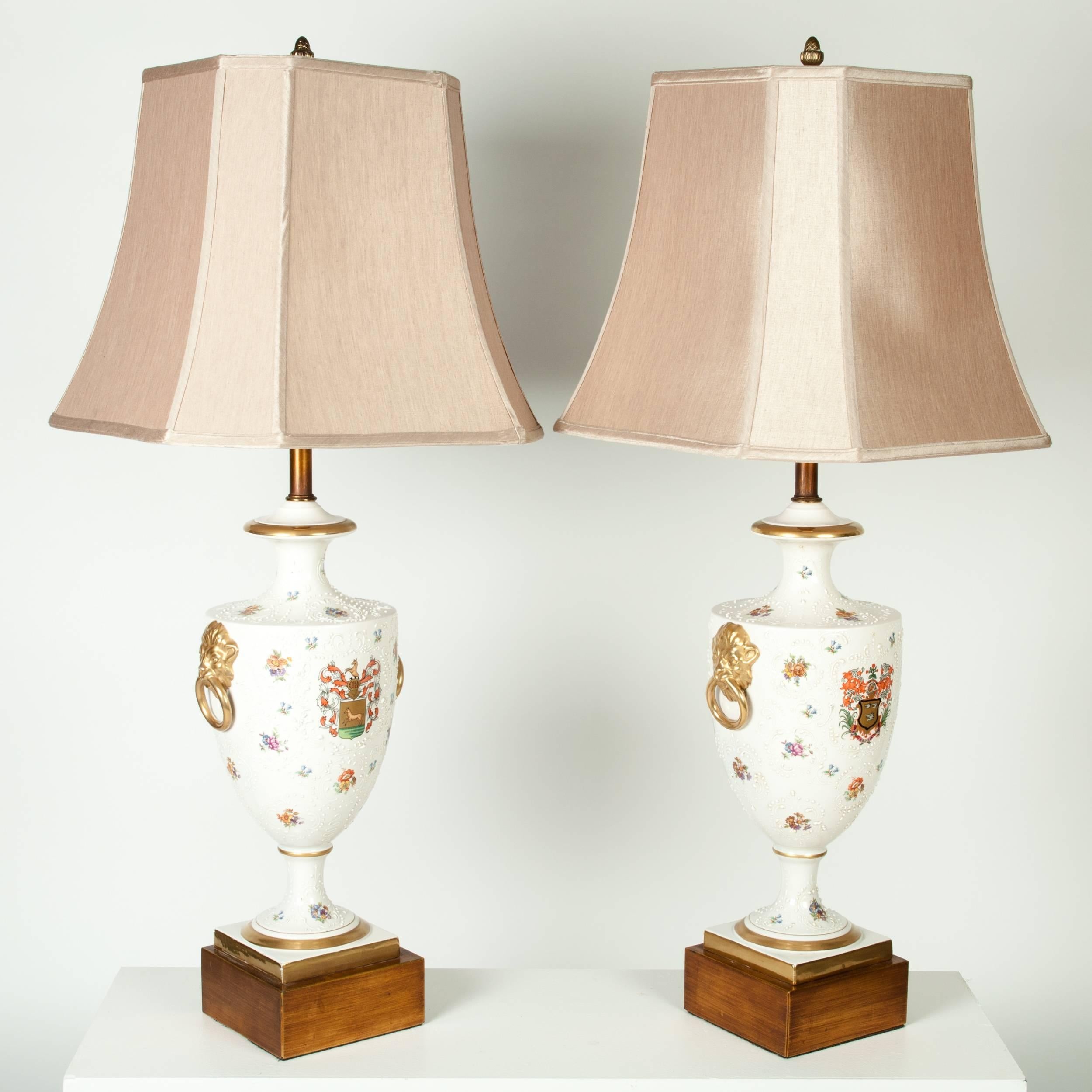 Antique Pair of Porcelain European Table Lamps In Excellent Condition In Tarry Town, NY