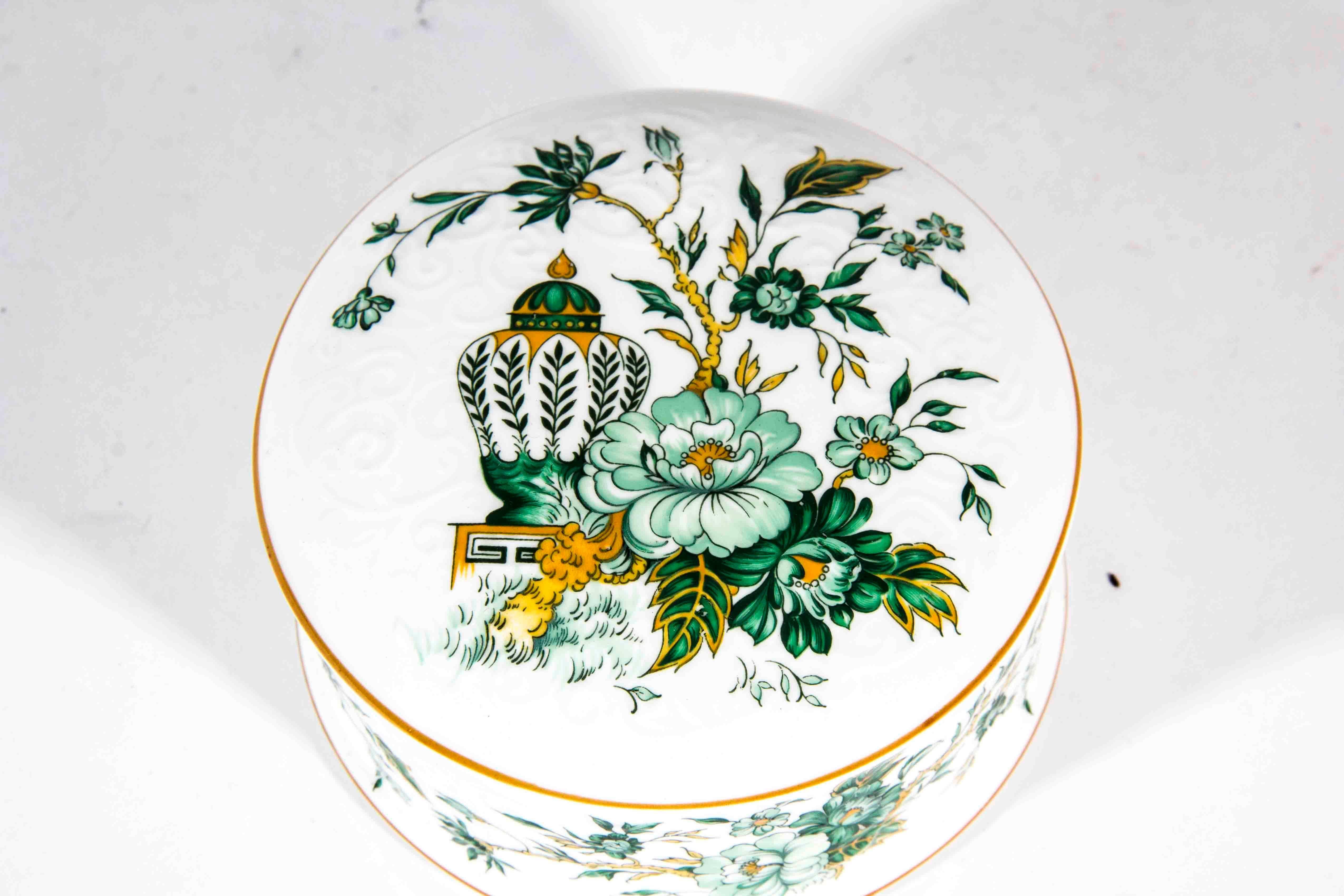 European Vintage Porcelain Chinoiserie Vanity Set