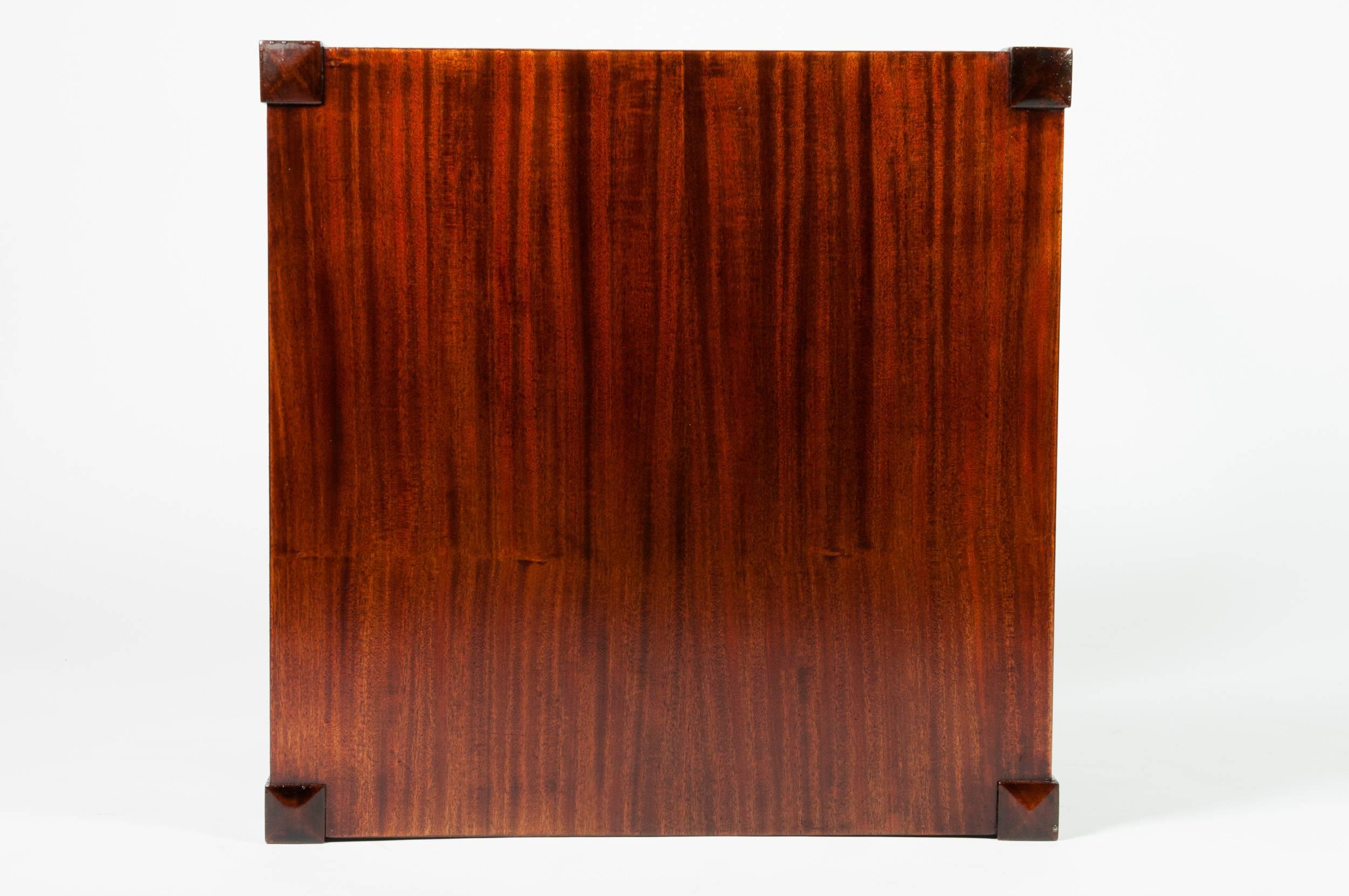 Antique square mahogany side or end table with one shelve. The table measure 29 inches high x 22 inches long x 22 inches width. Excellent antique condition.