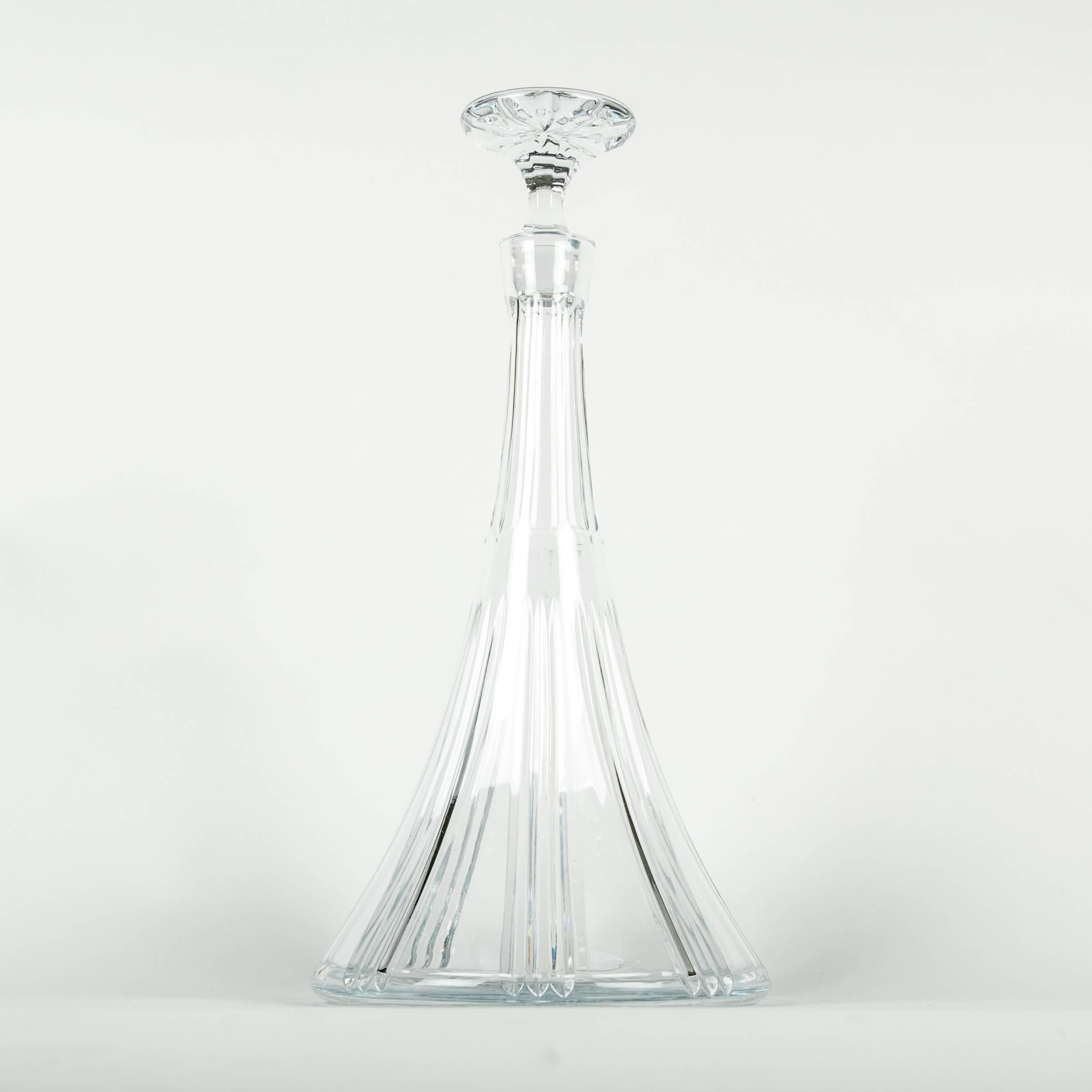 Vintage cut crystal decanter. The decanter measure 14.5 inches high x 8.5 inches diameter.