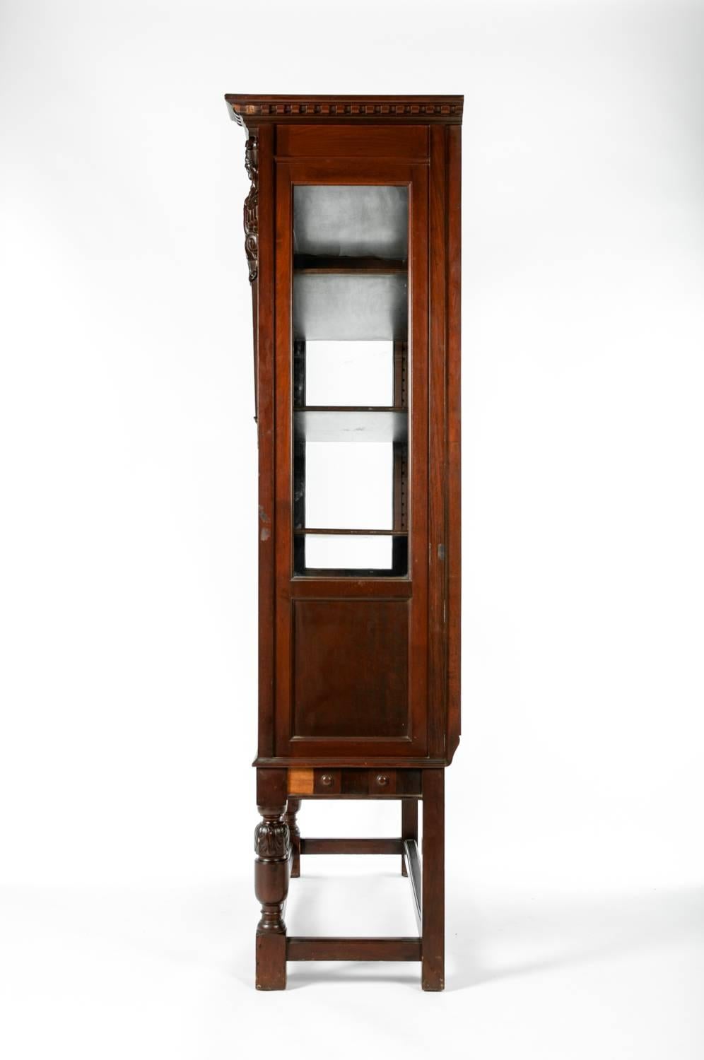 Antique French Display Cabinet 3