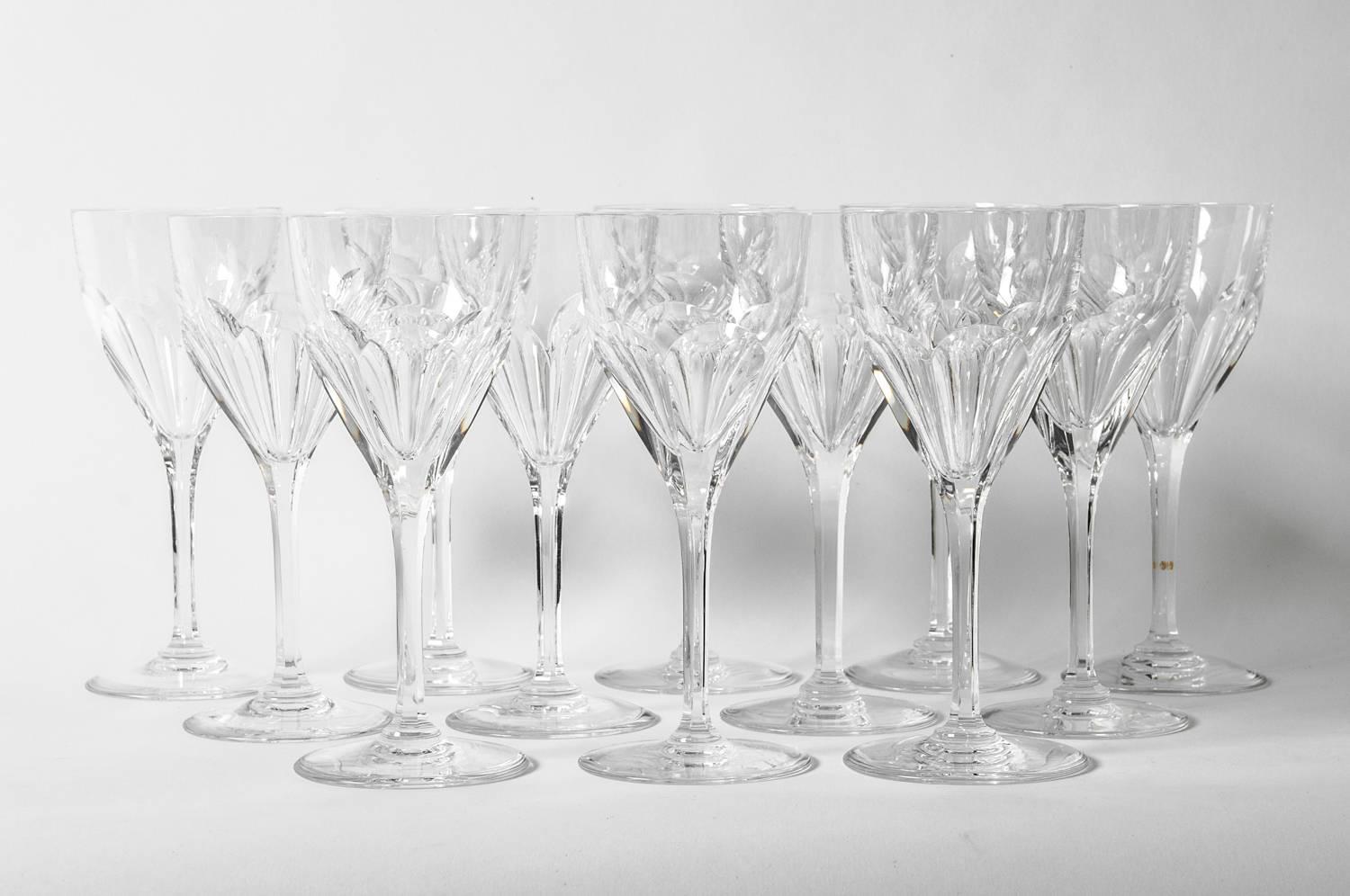 Vintage Saint Louis Crystal Wine / Water Glassware Set In Excellent Condition In Tarry Town, NY