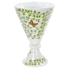 Vaso decorativo in porcellana dipinta a mano, francese, della metà del XX secolo