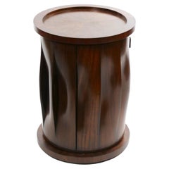Mesita auxiliar giratoria de caoba, estilo «Mid-Century Modern», con forma de tambor