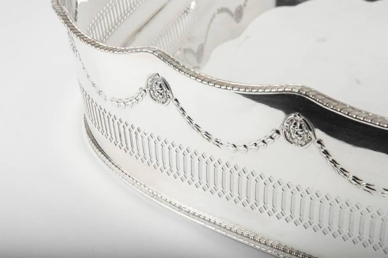 Very Large English Sheffield Plated Barware Tray or Centre Table