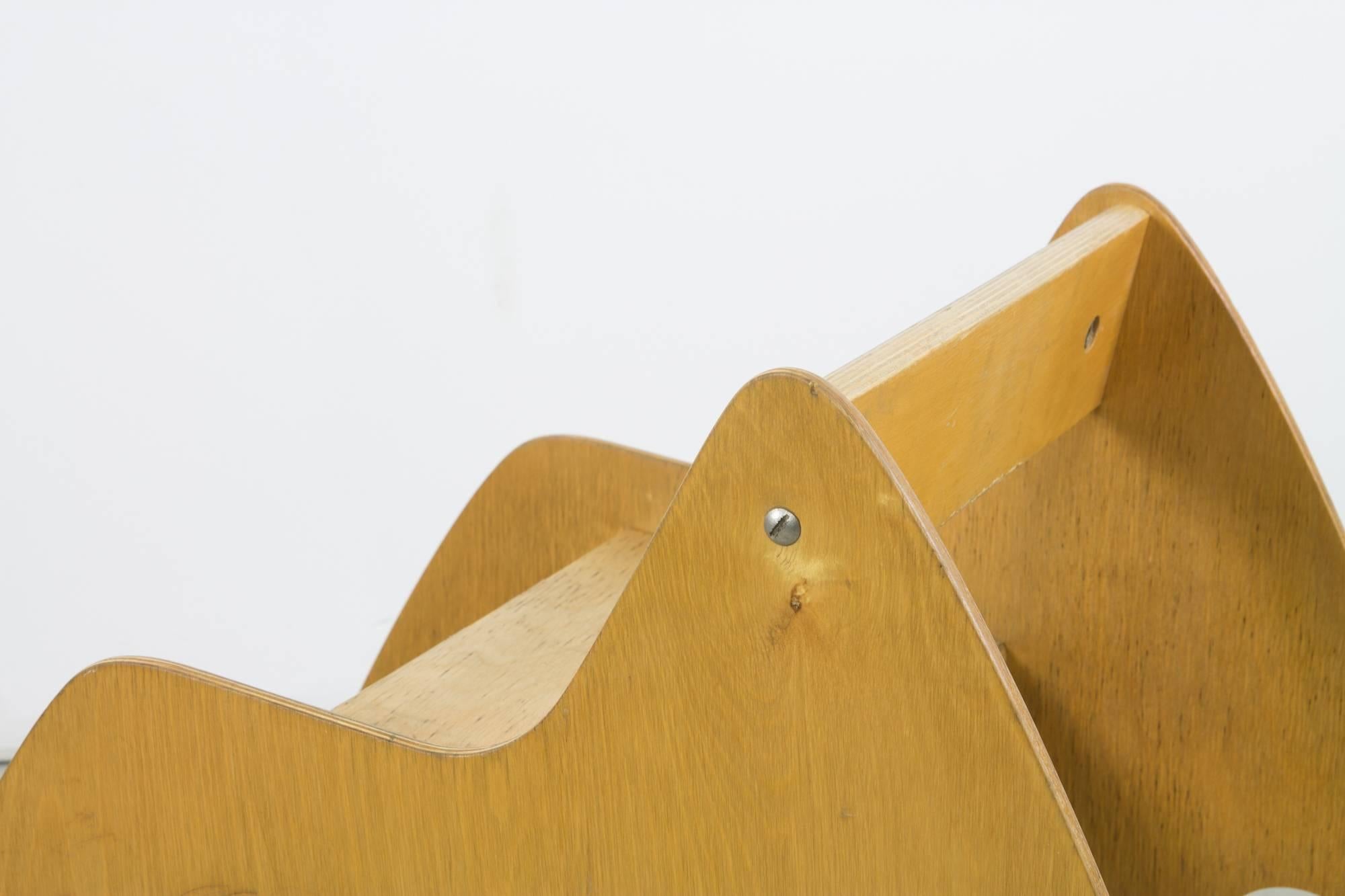 Perfect plywood rocker by Albrecht Lange & Hans Mitzlaff with sinuous curves and great proportions.