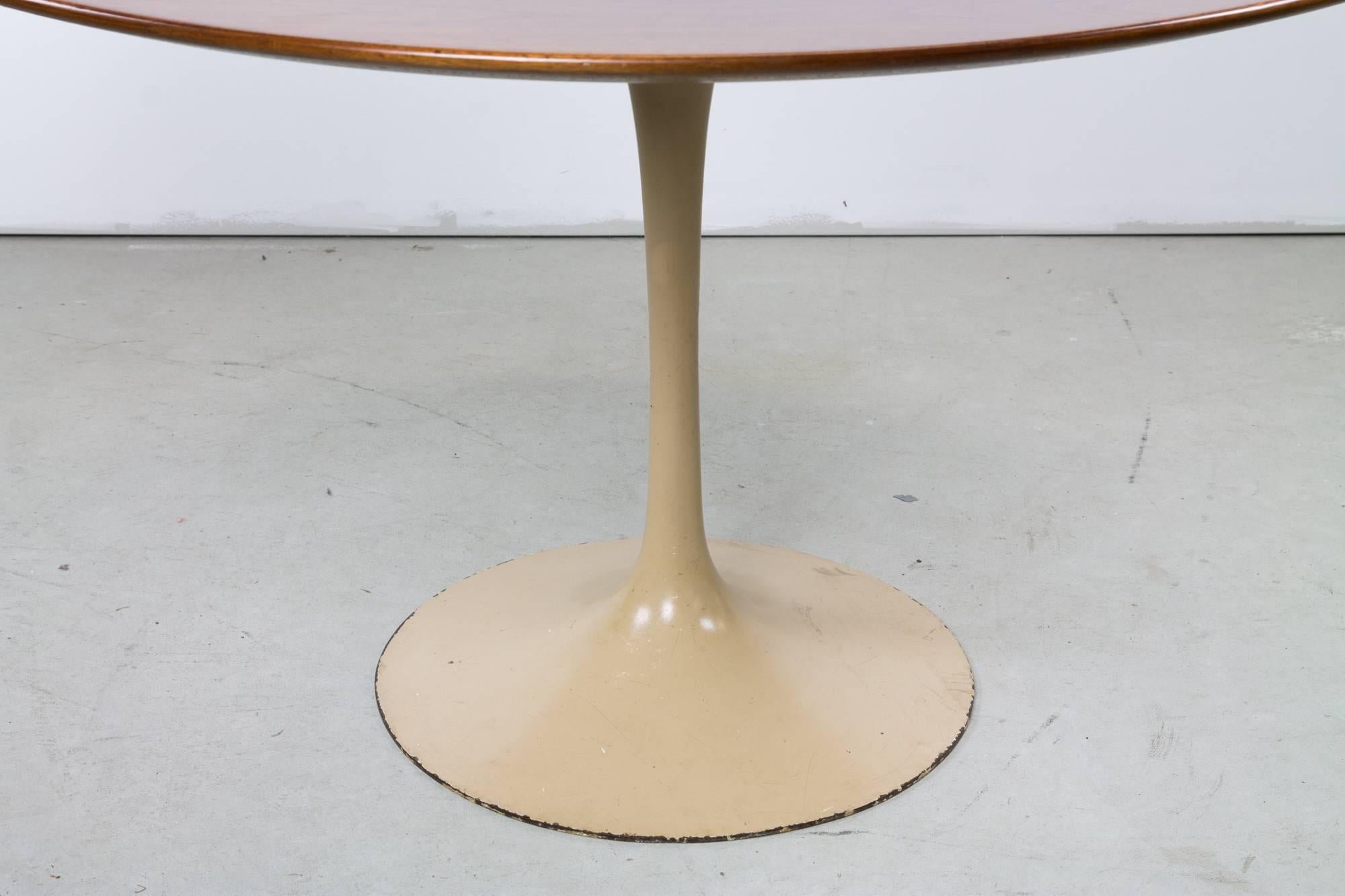 Mid-Century Modern Eero Saarinen Walnut Tulip Table for Knoll