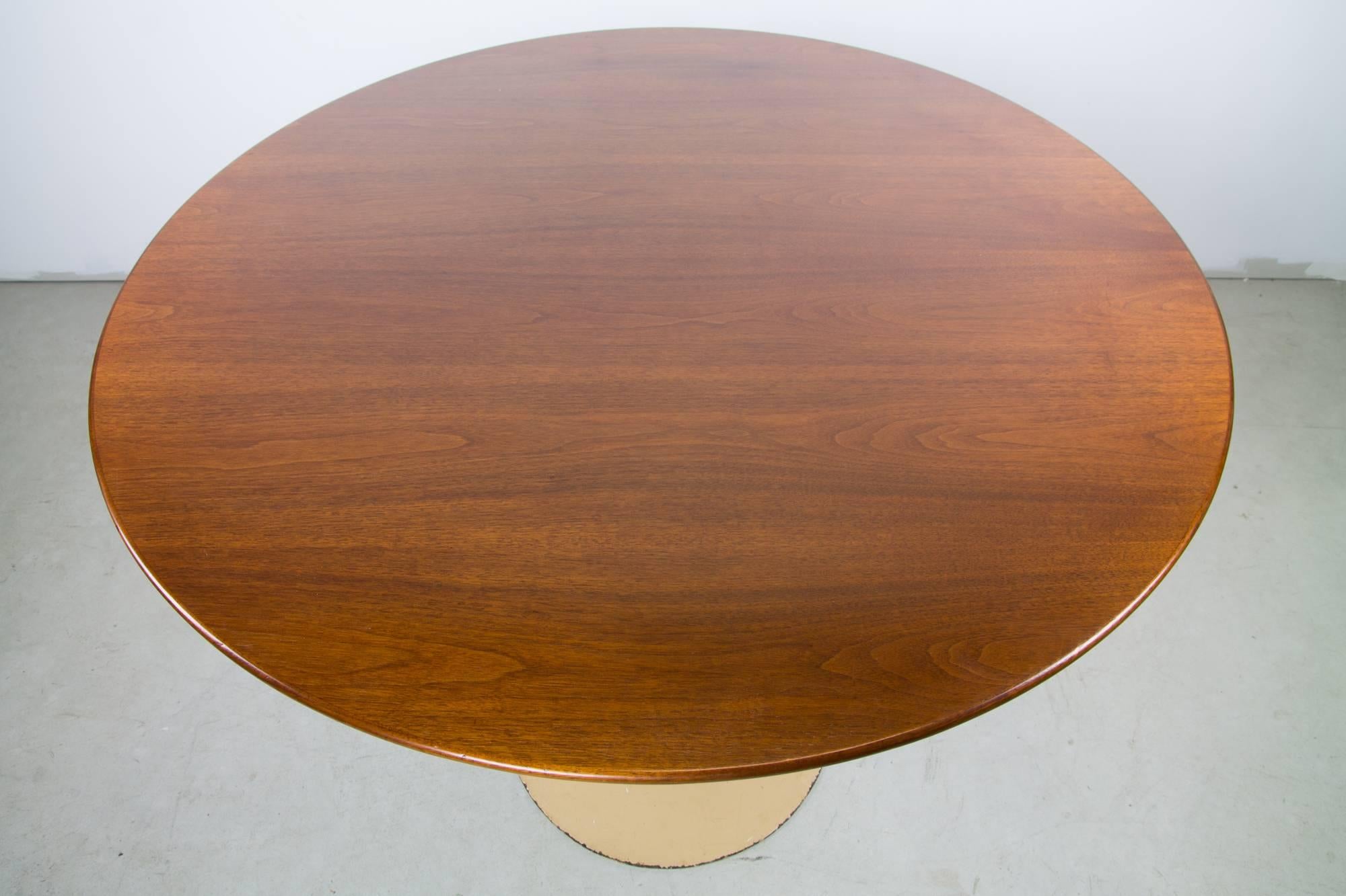 American Eero Saarinen Walnut Tulip Table for Knoll