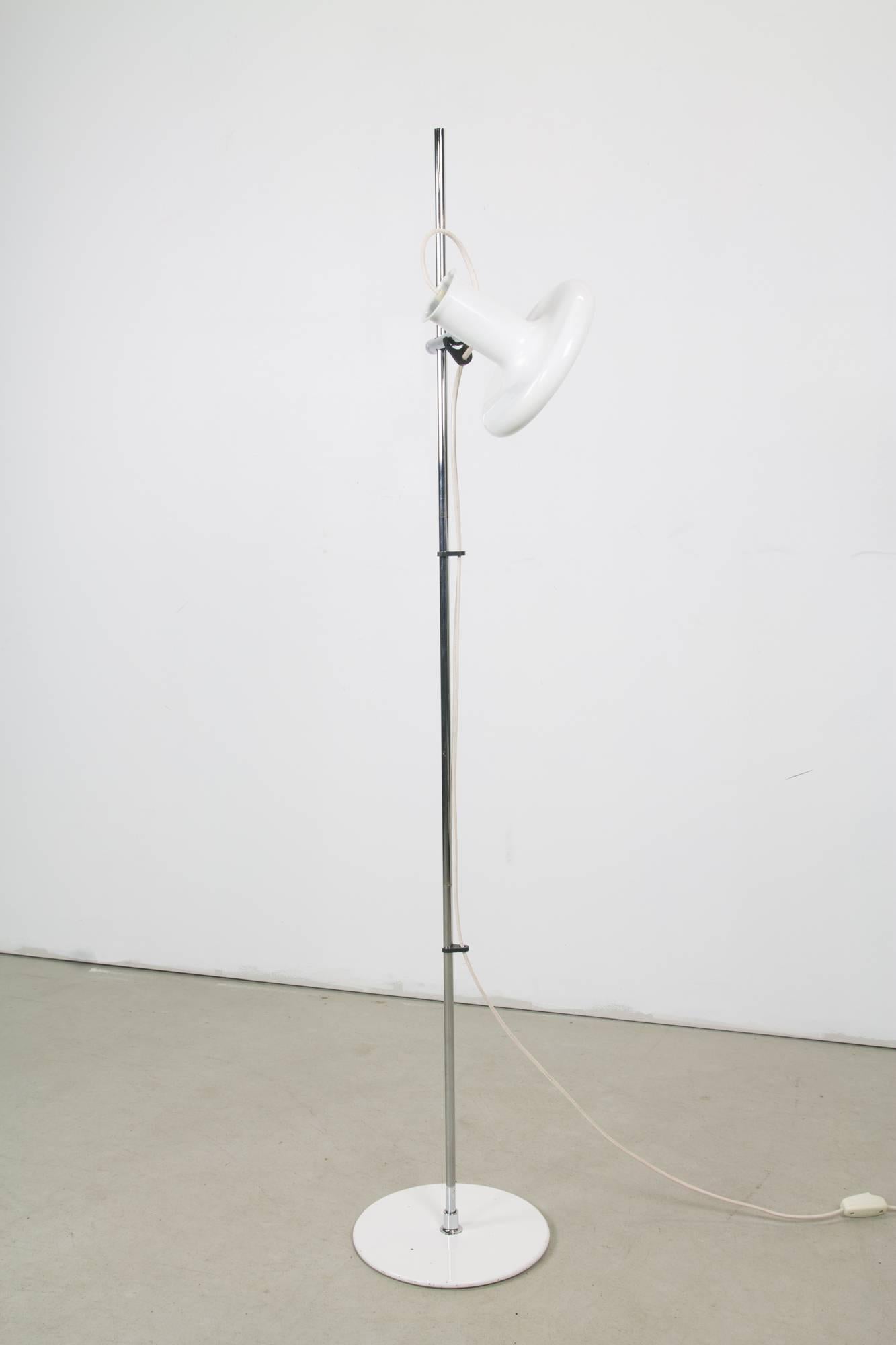 Scandinavian Modern 'Optima' Floor Lamp by Hans Due for Fog & Mørup