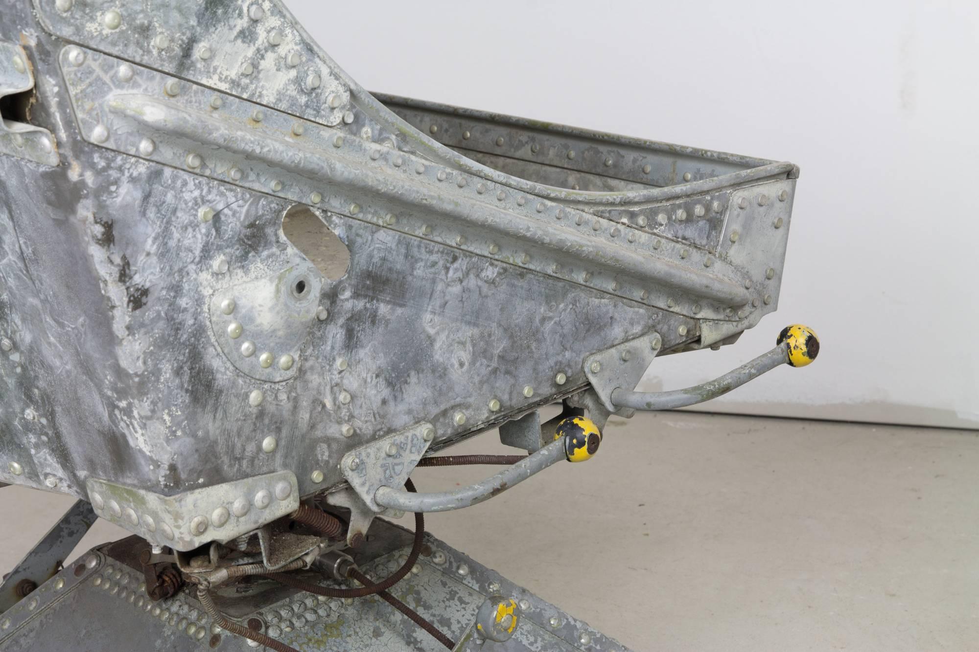 World War II Air Crewman's Seat. In Distressed Condition For Sale In Asbury Park, NJ