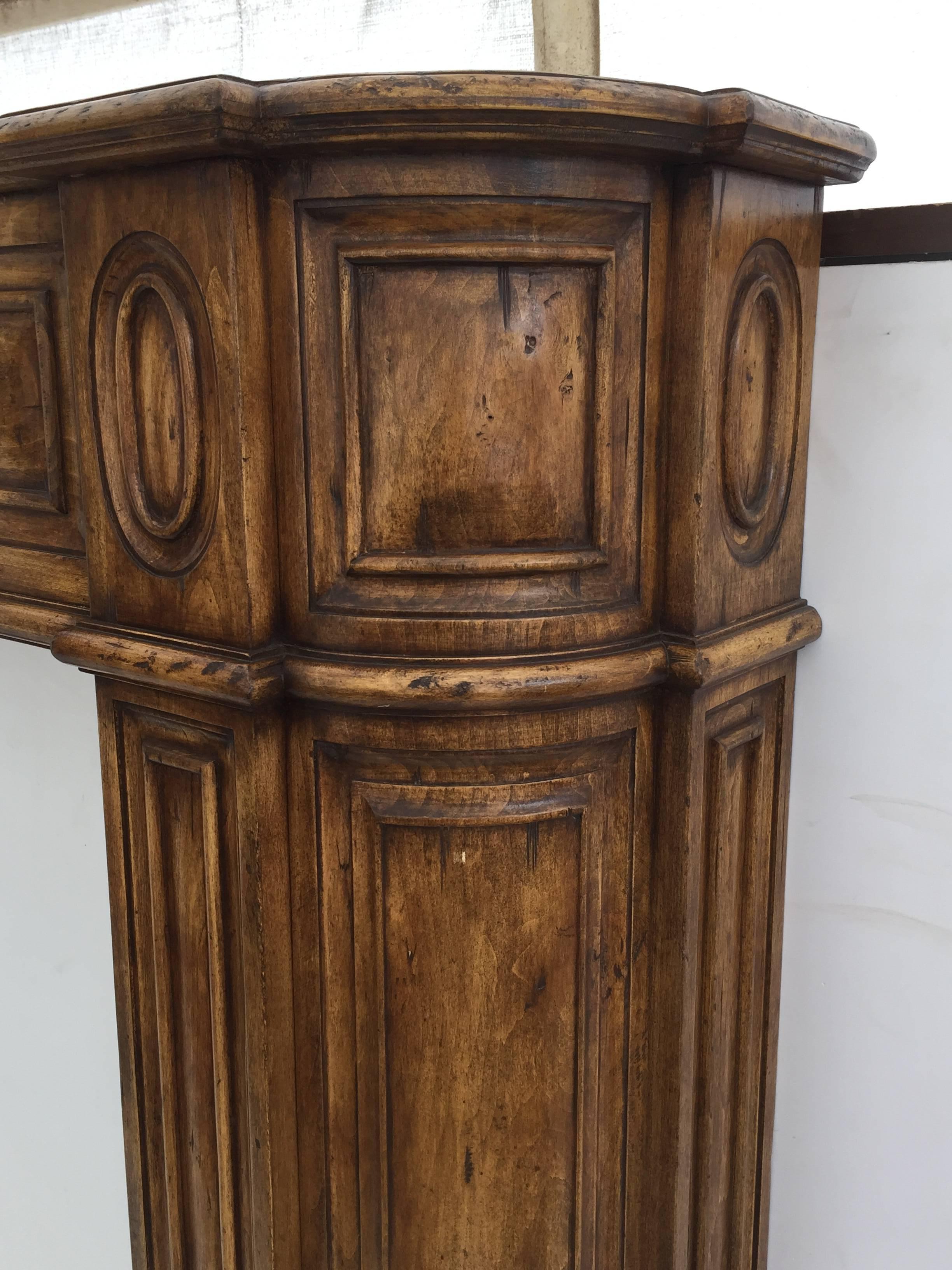 Carved Architectural Fireplace Mantel In Excellent Condition In North Hollywood, CA