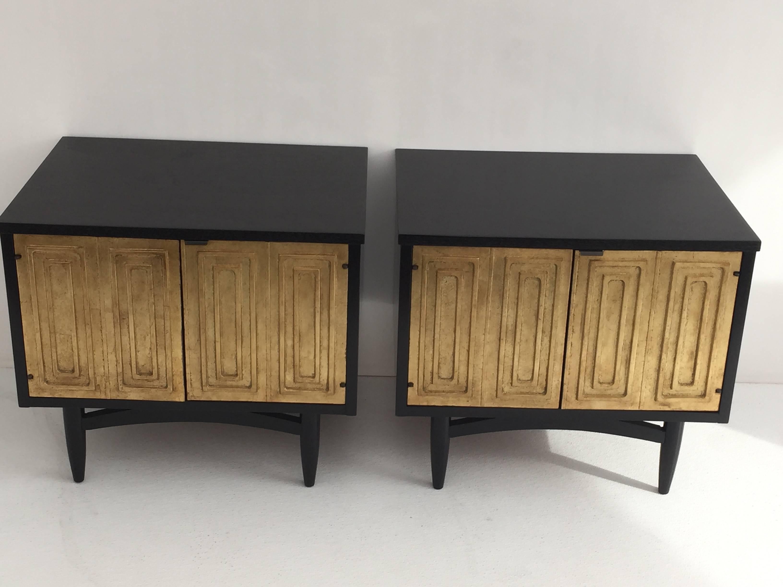Mid Century Petite Ebonized and Gold Leaf Nightstand Tables 1