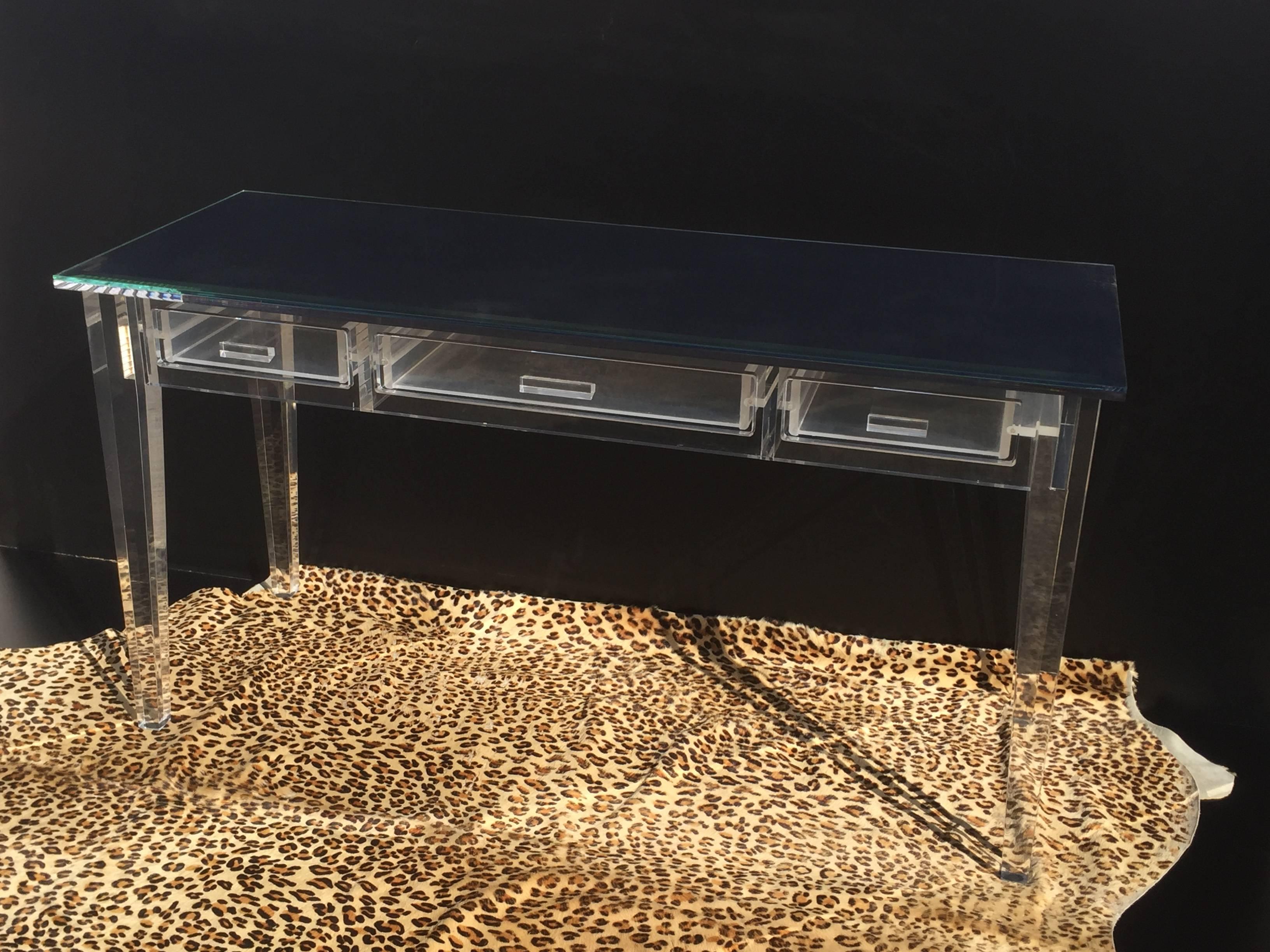 Elegant three-drawer Lucite desk in the style of Charles Hollis Jones
with a 3/8