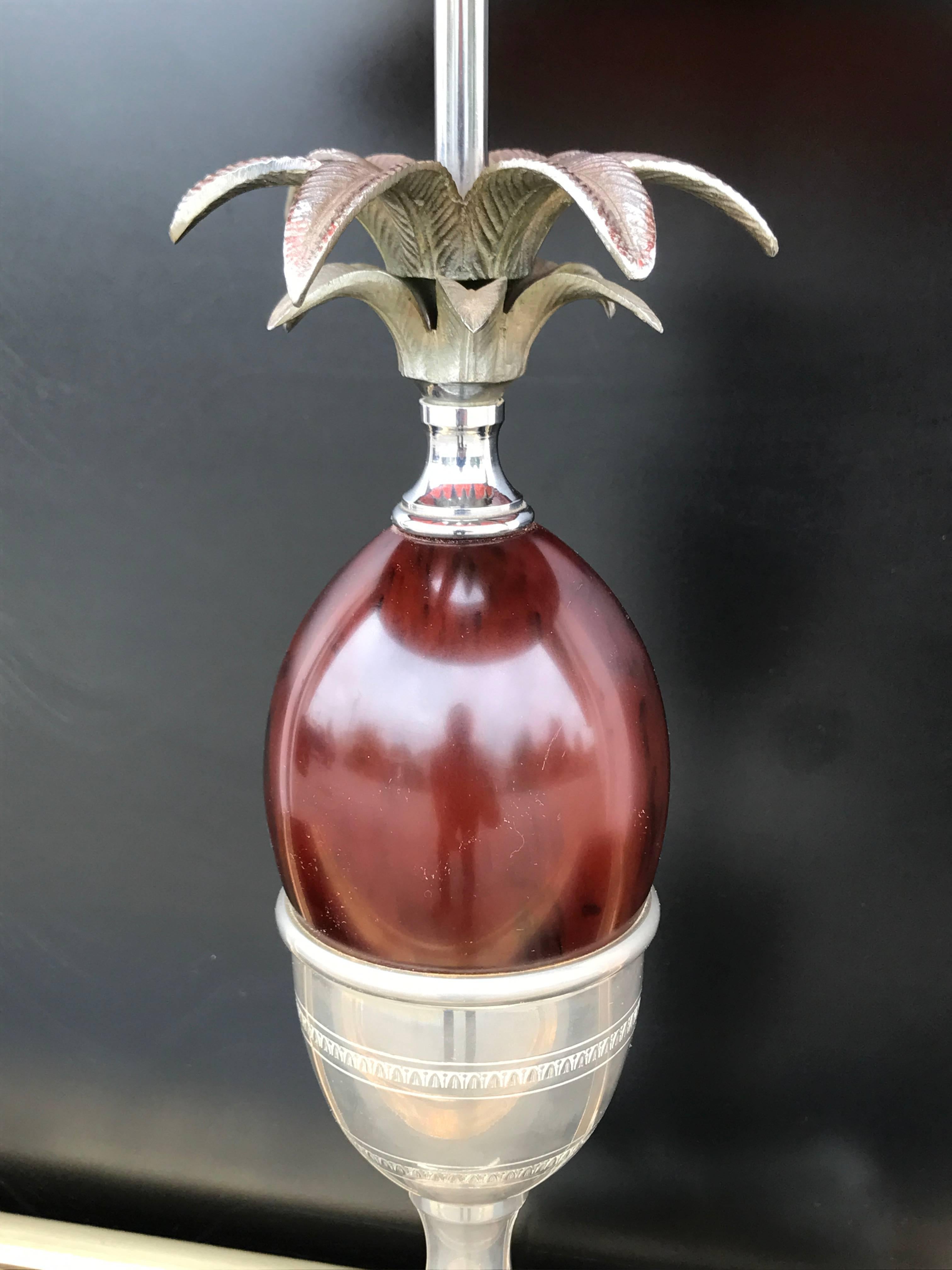 Ananas-Lampe im Stil von Maison Charles aus Schildpatt in Faux-Tortoise-Schalen (Hollywood Regency) im Angebot