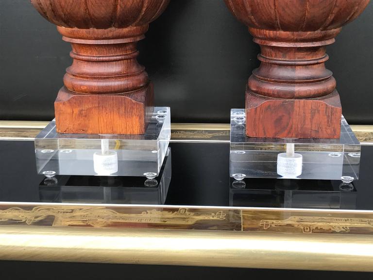 Pair of Architectural Baluster Fragments Mounted as Lamps In Good Condition For Sale In North Hollywood, CA