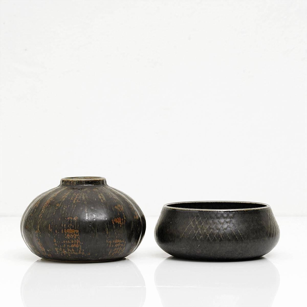 Stoneware Carl Harry Stålhane, Five Vases and Two Bowl, Sweden, 1960s For Sale