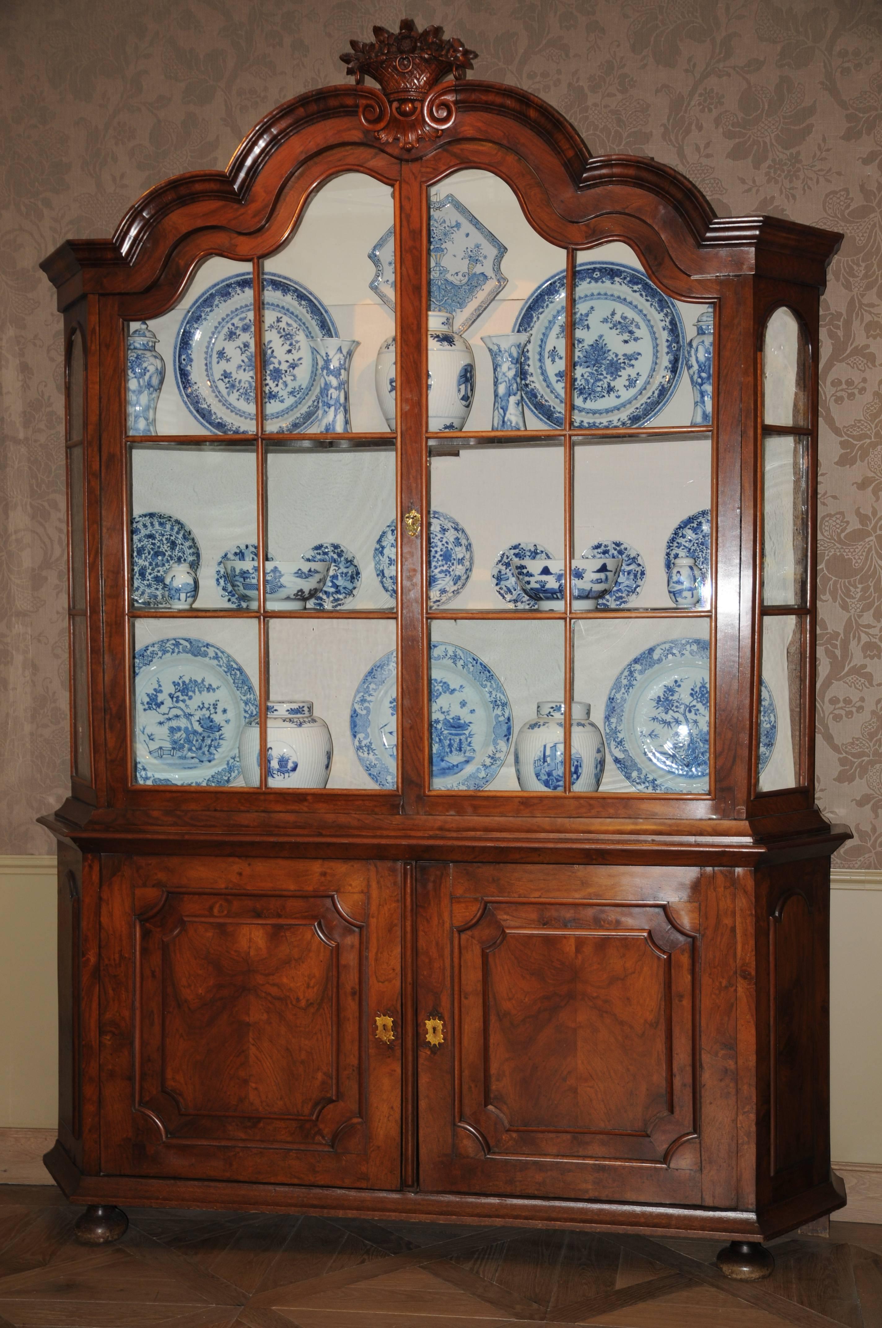 Louis XIV Dutch Display Cabinet For Sale