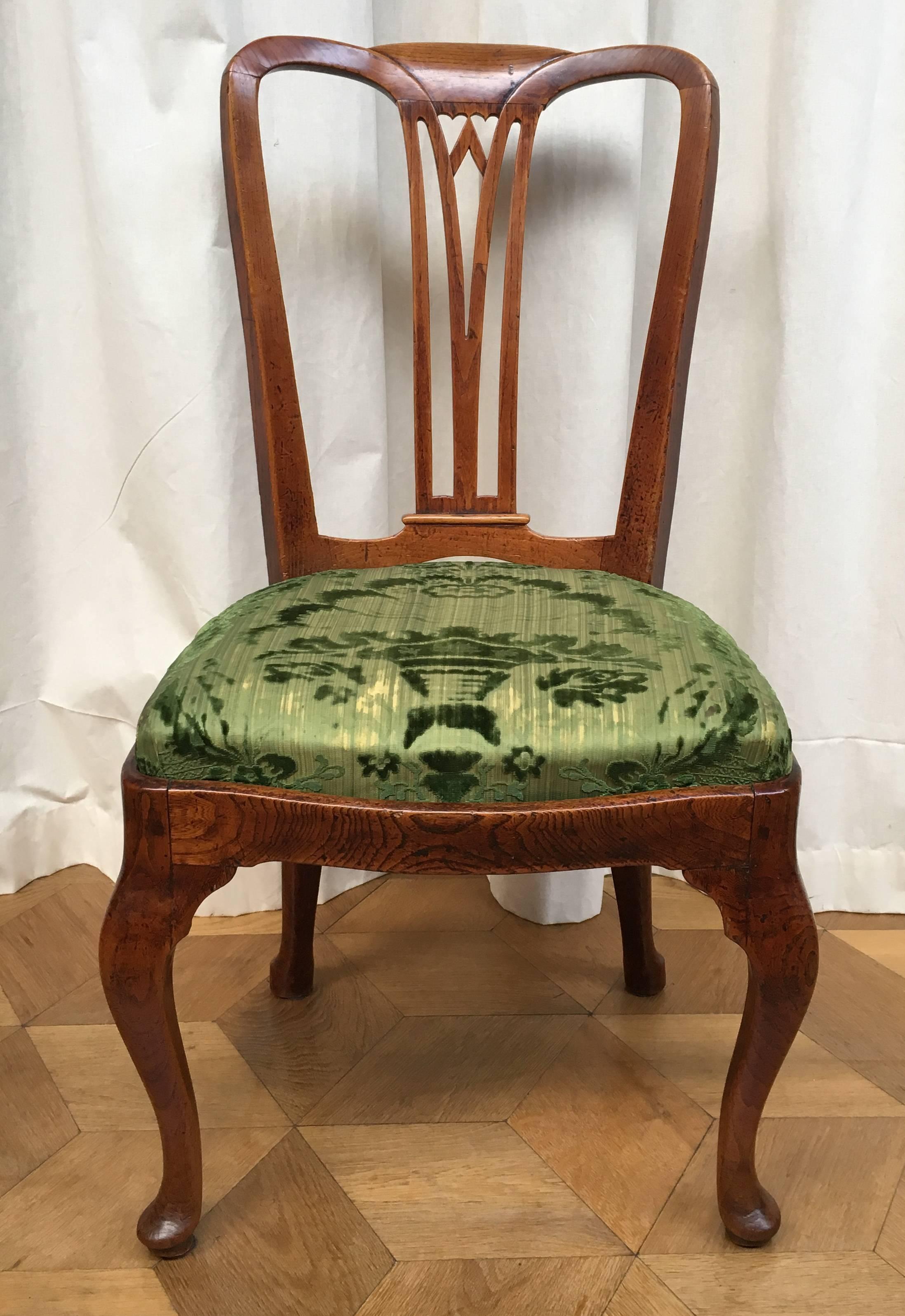 Set of Twelve Louis XV Dining Chairs In Good Condition For Sale In Hilversum, NL