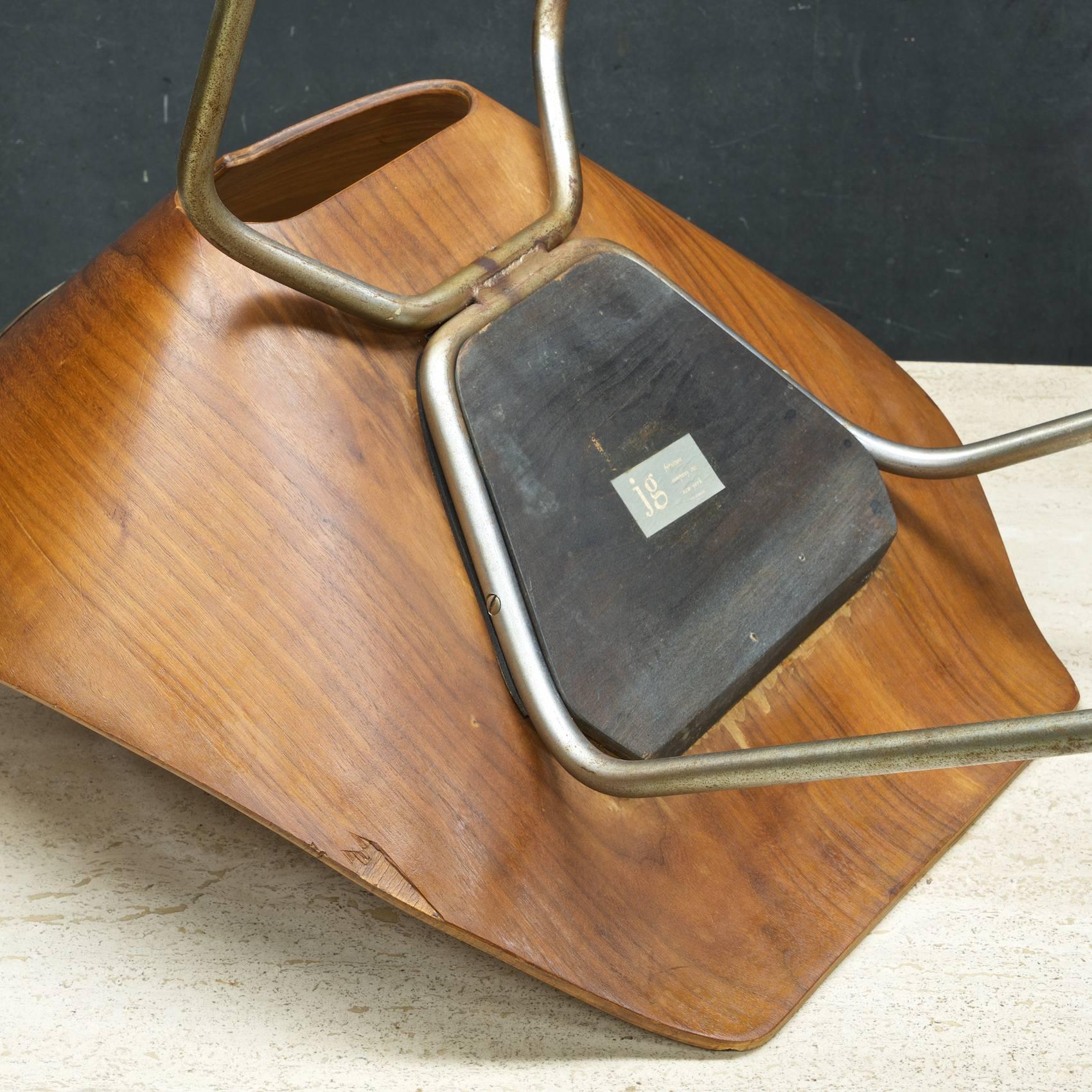 Machine-Made 1950s Bent Plwood  Chair by Ray Komai JG Furniture Inc. Mid-Century Architect